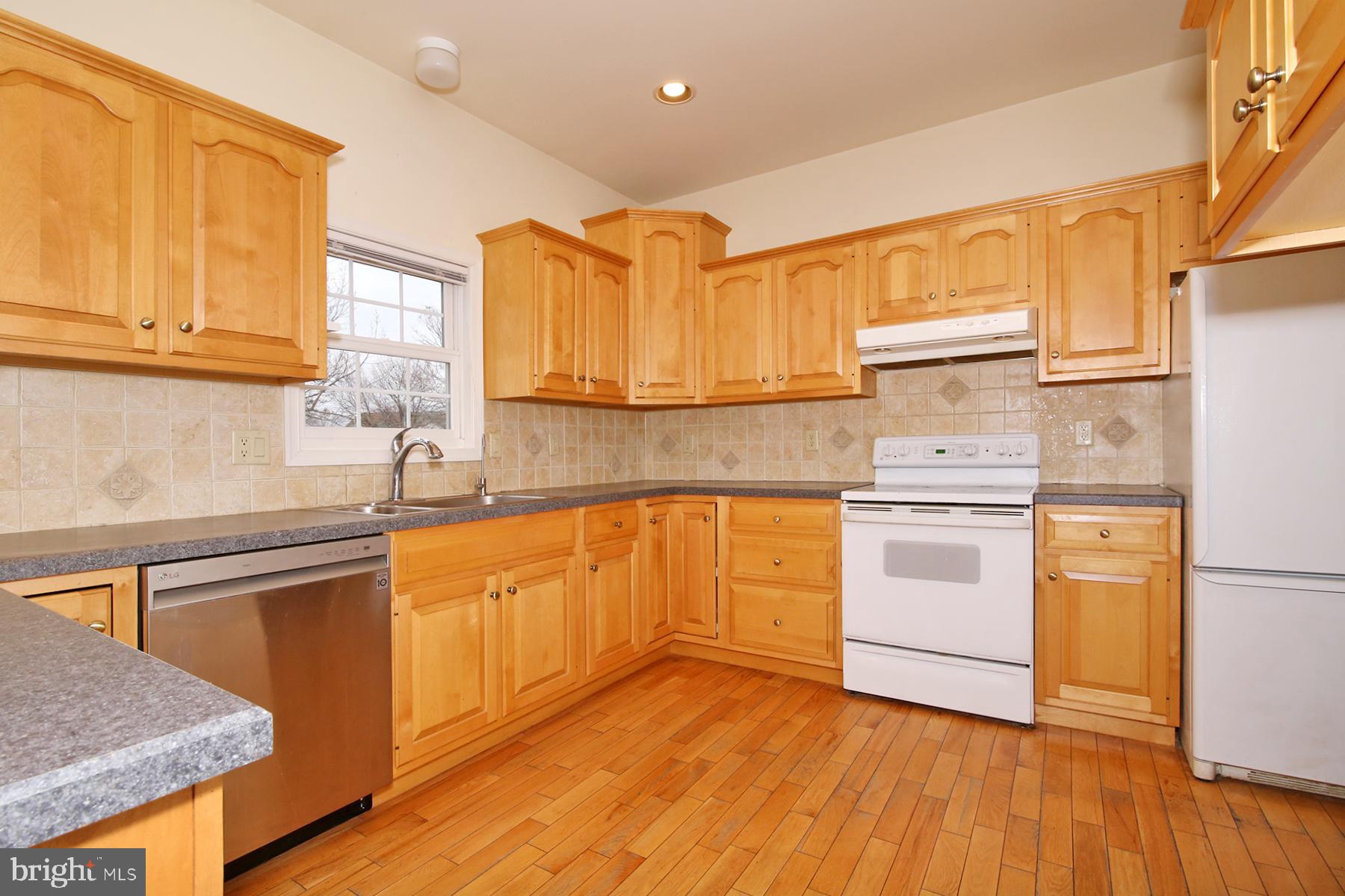 ARBOR GATE - Residential