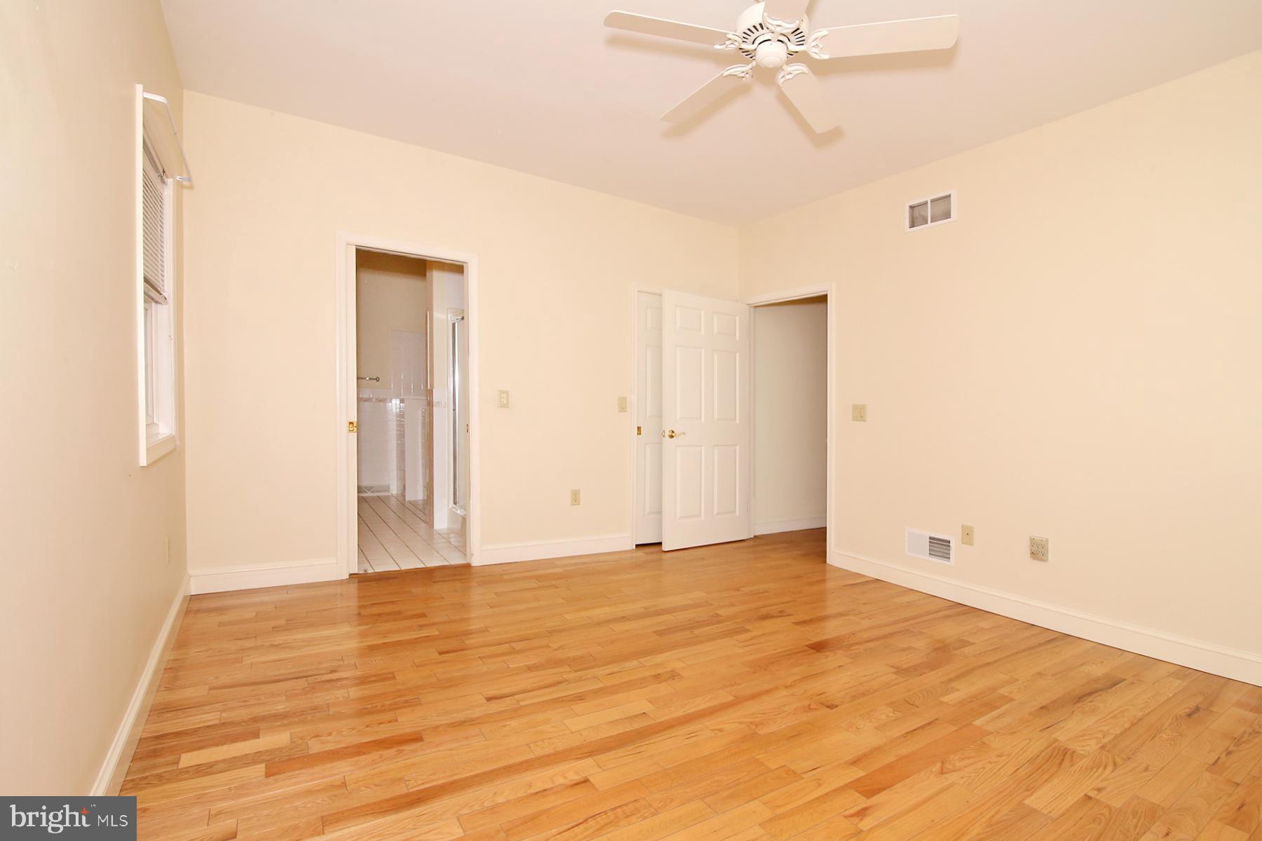 ARBOR GATE - Residential