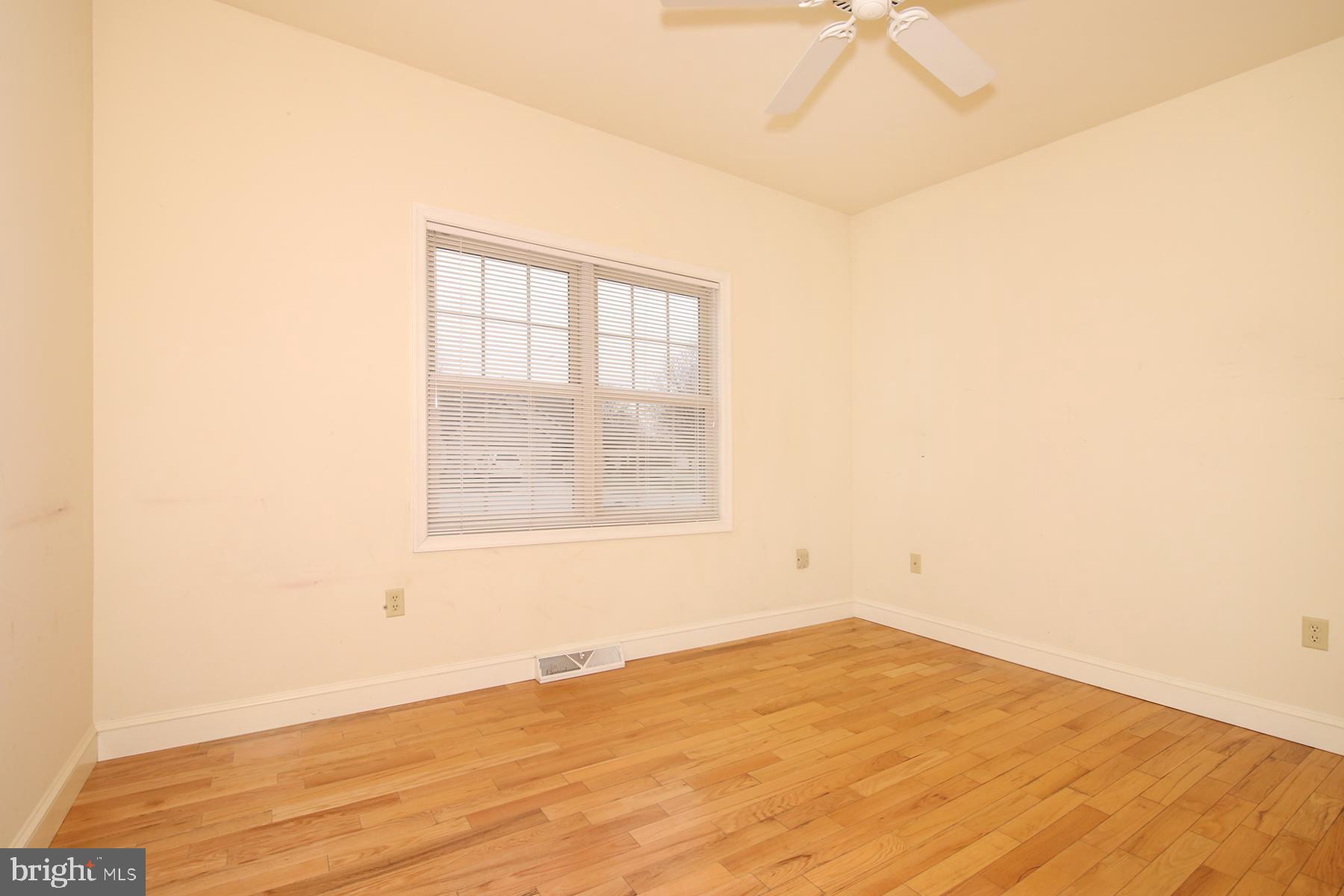 ARBOR GATE - Residential