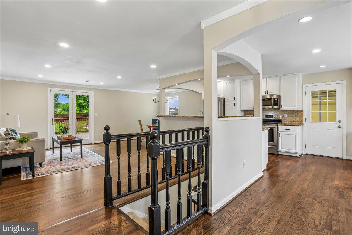 25520 JONNIE COURT