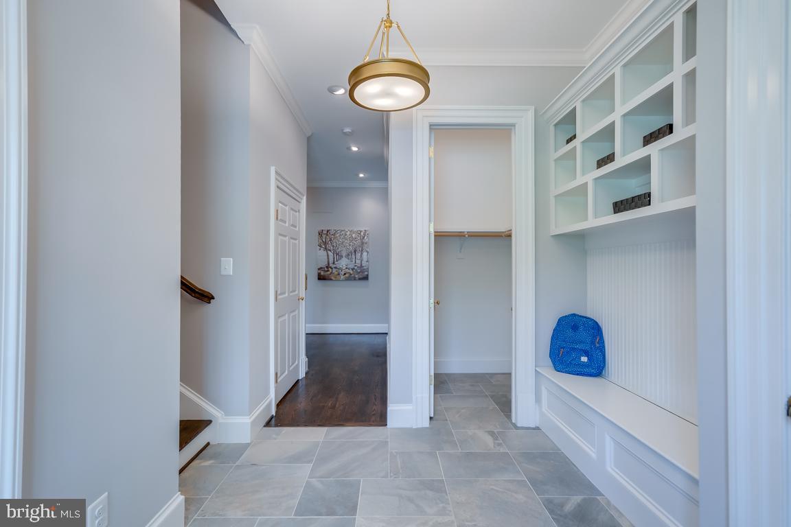 LANGLEY FOREST - Residential Lease