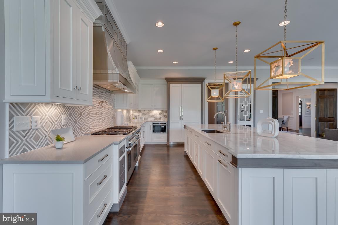 LANGLEY FOREST - Residential Lease