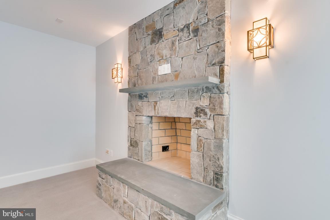 LANGLEY FOREST - Residential Lease