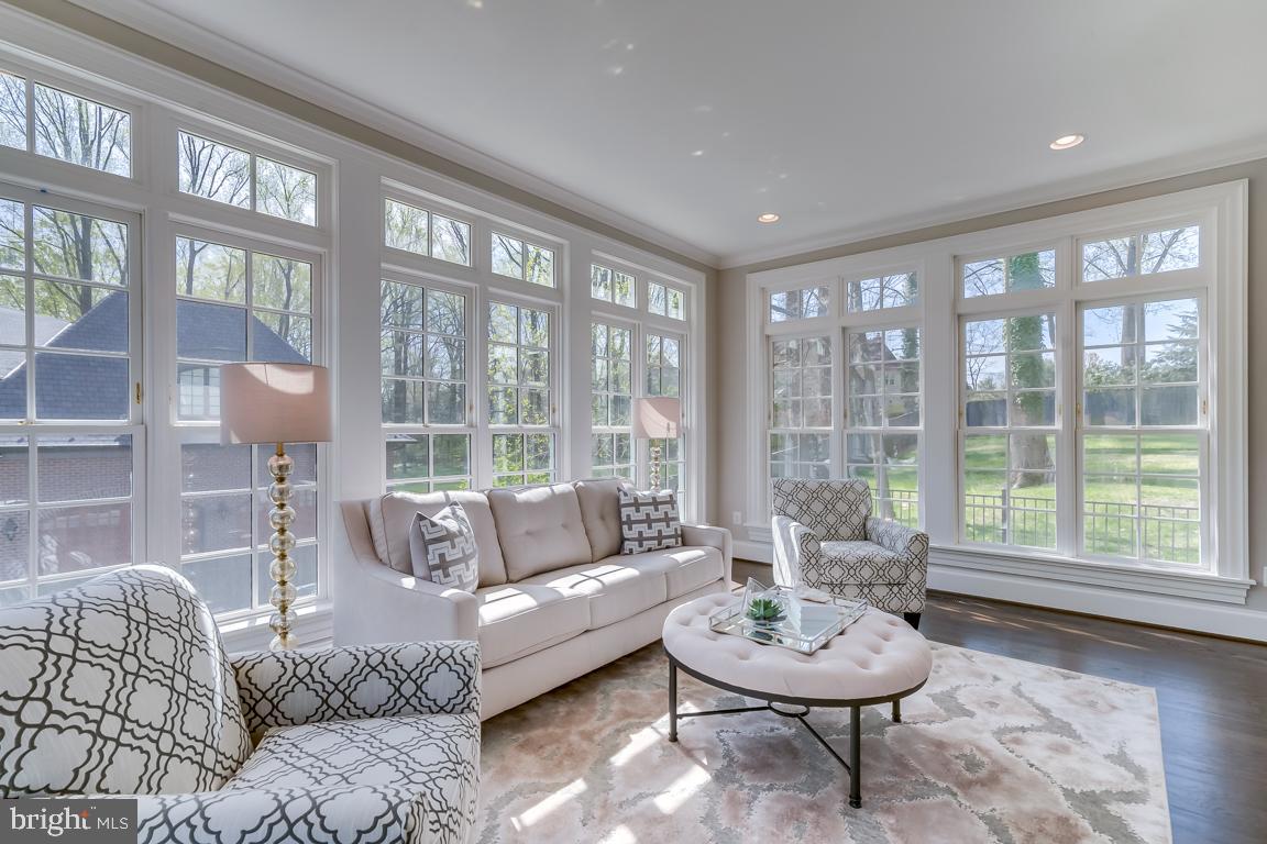 LANGLEY FOREST - Residential Lease