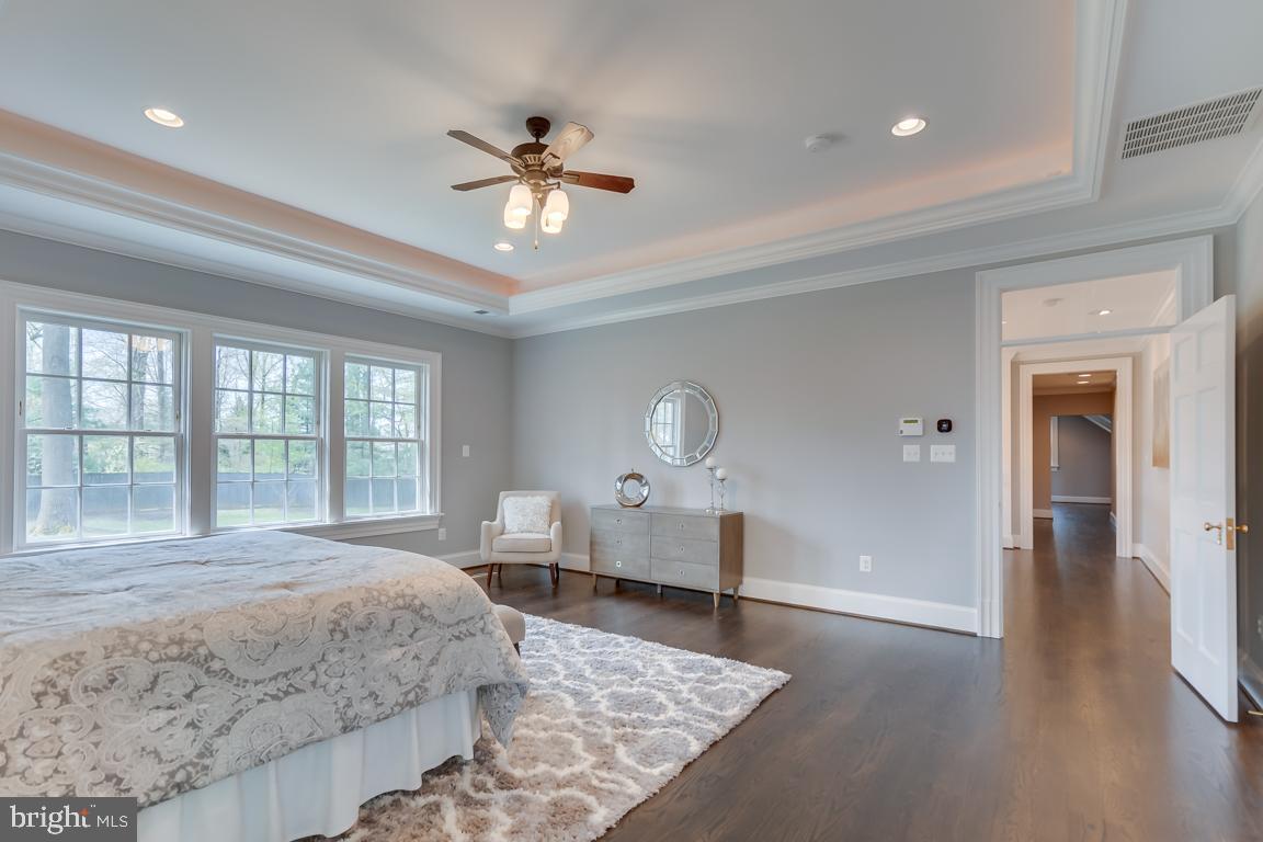 LANGLEY FOREST - Residential Lease