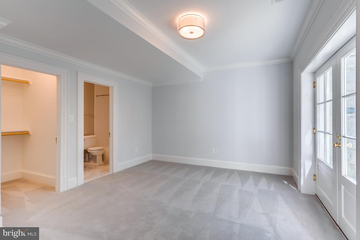 LANGLEY FOREST - Residential Lease