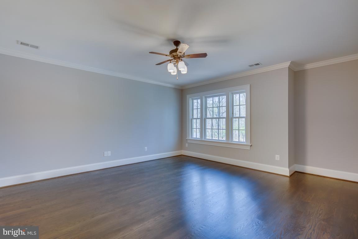 LANGLEY FOREST - Residential Lease