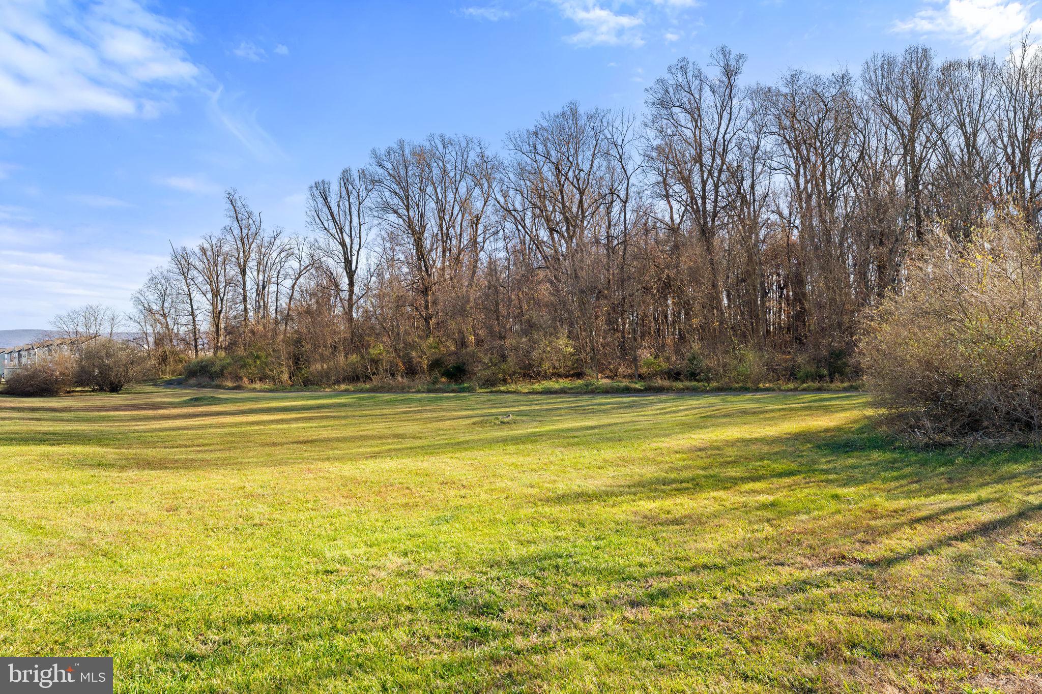 HUNTFIELD - Residential