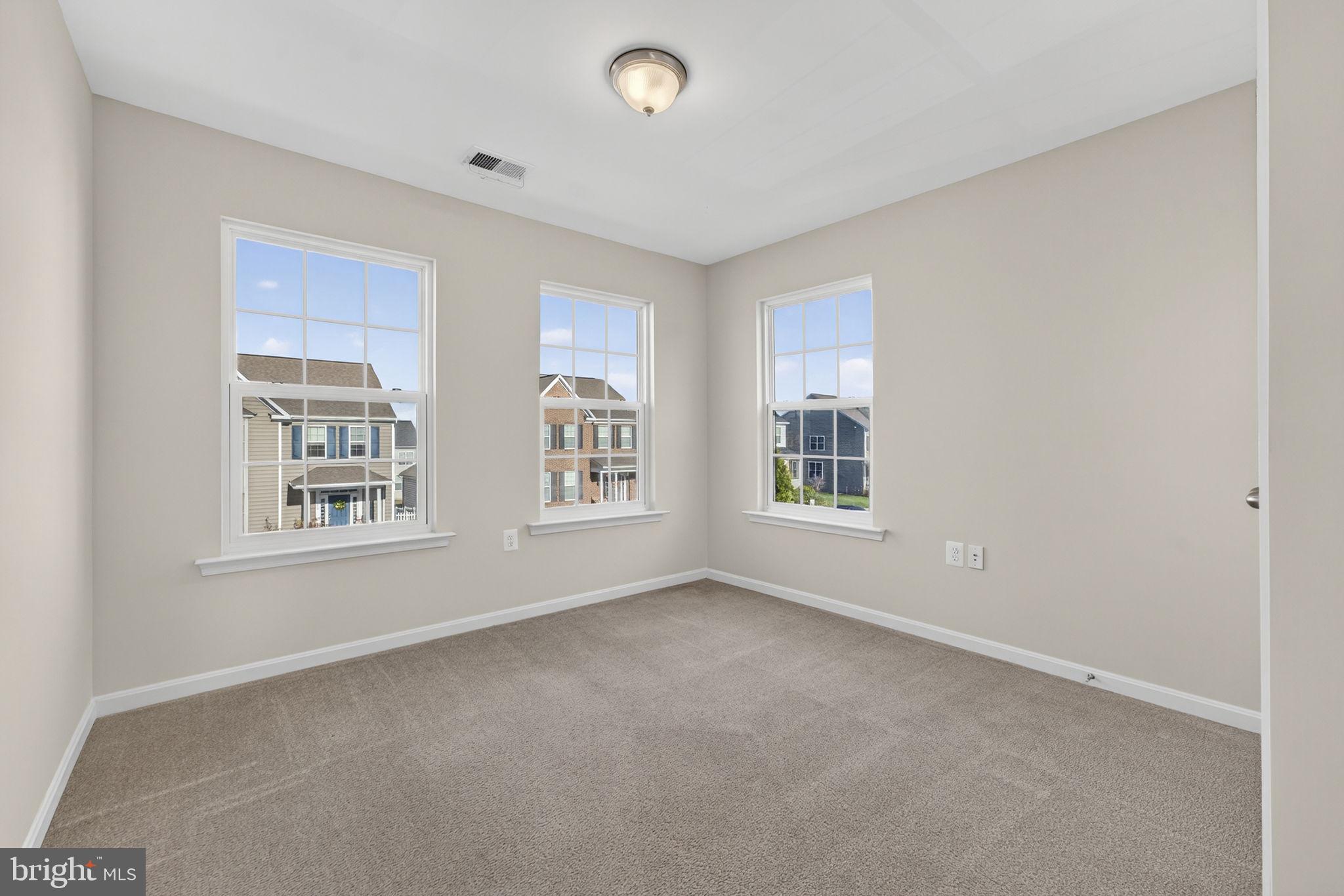 HUNTFIELD - Residential