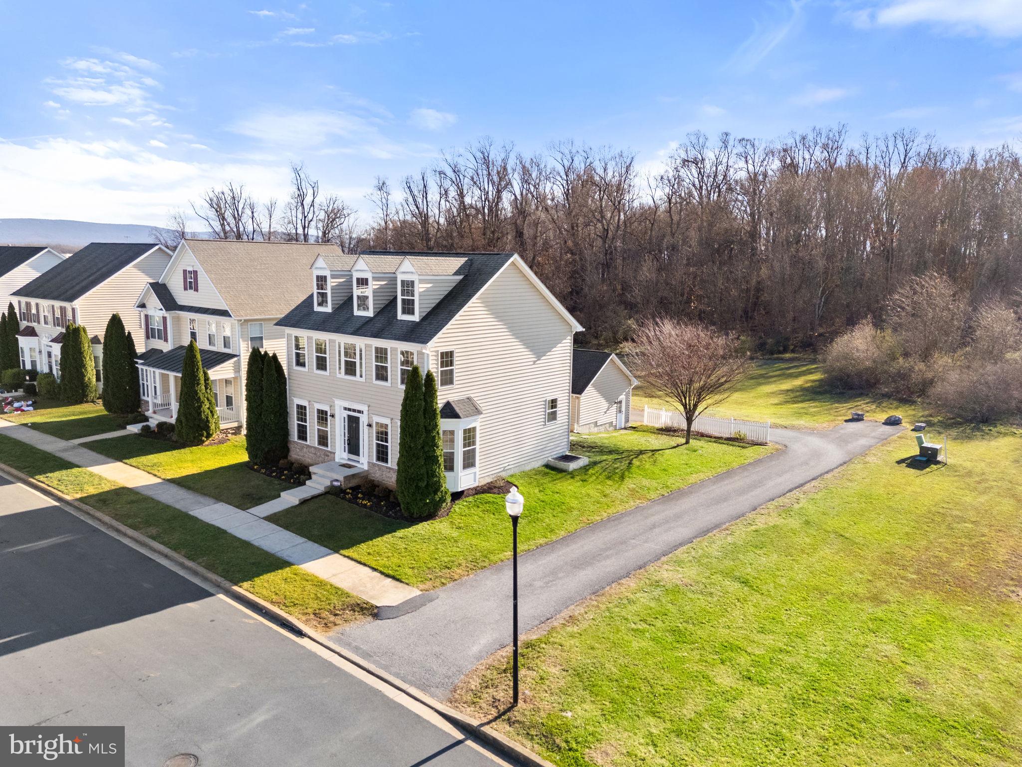 HUNTFIELD - Residential