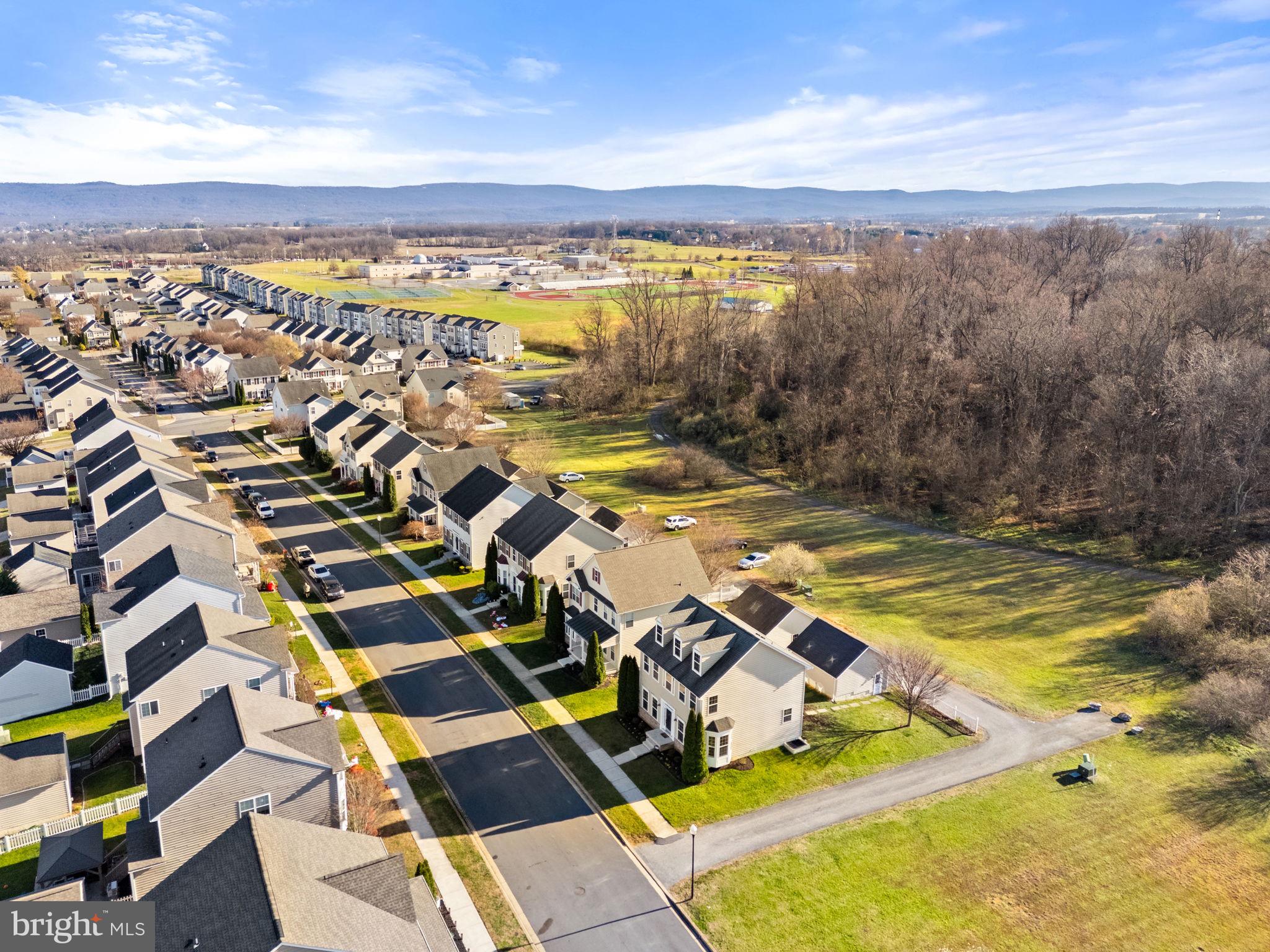 HUNTFIELD - Residential