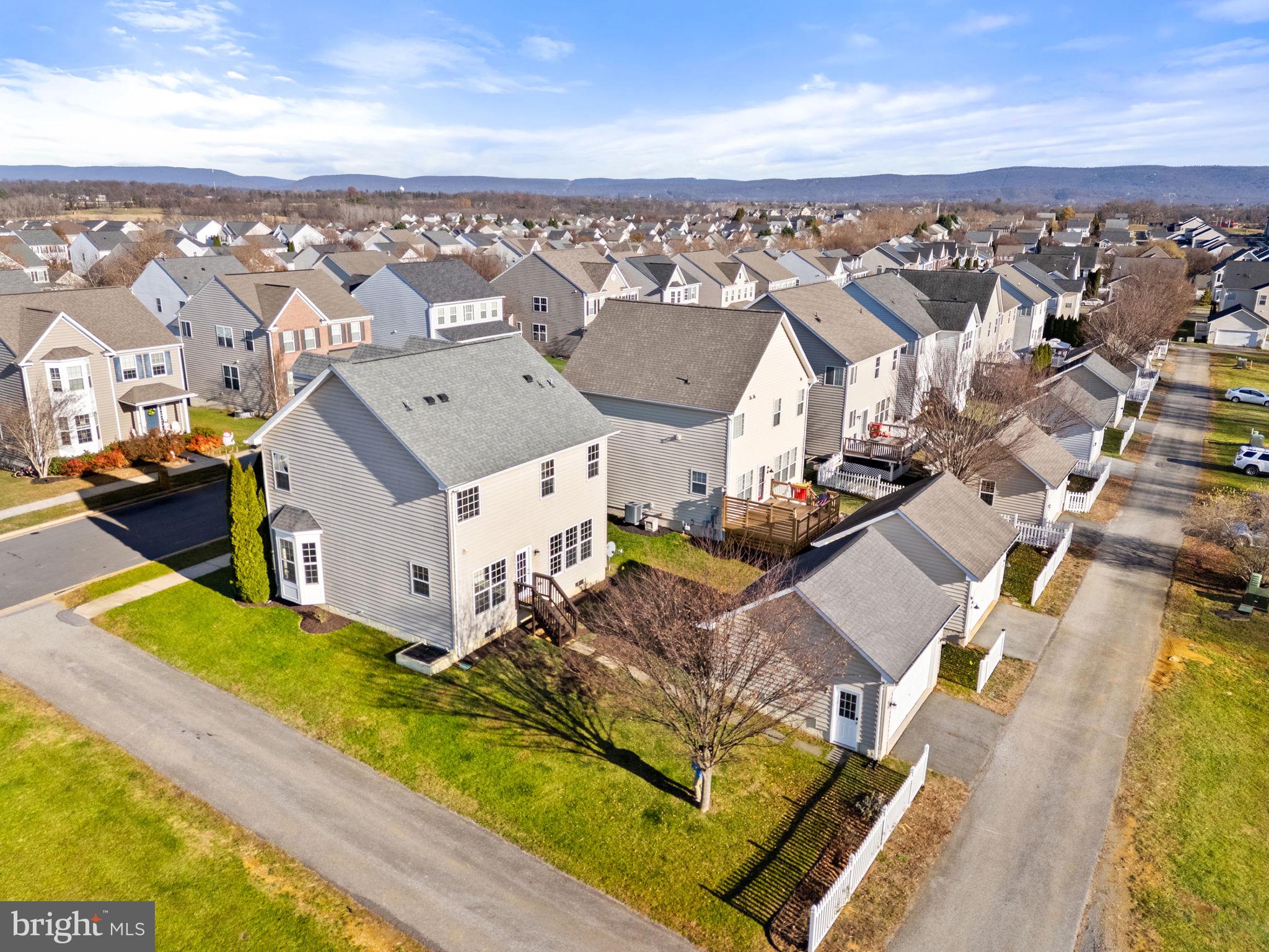 HUNTFIELD - Residential