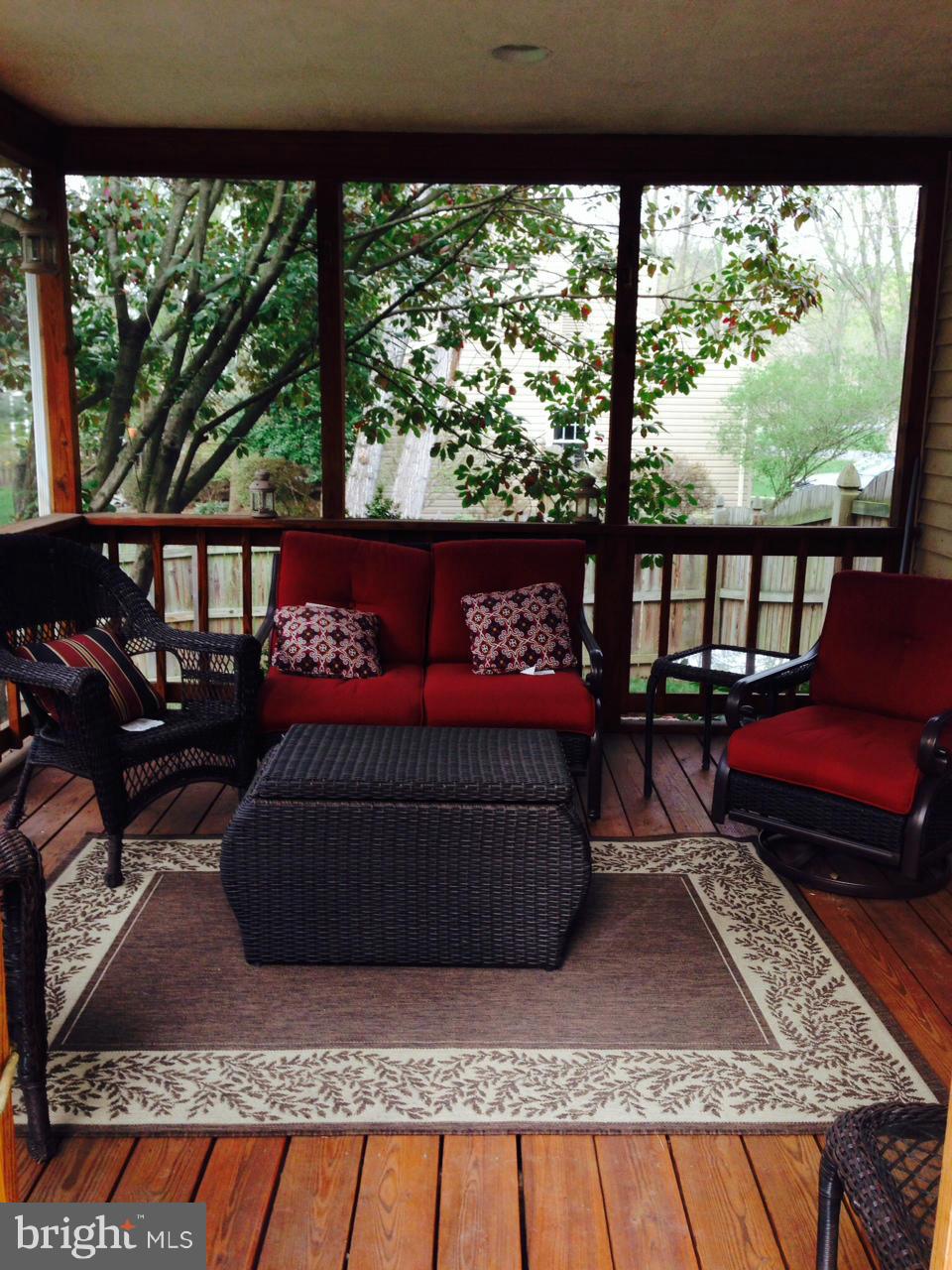 STRATTON WOODS - Residential Lease