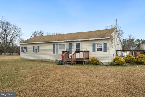 335 BELLS DRIVE WARSAW VA 22572