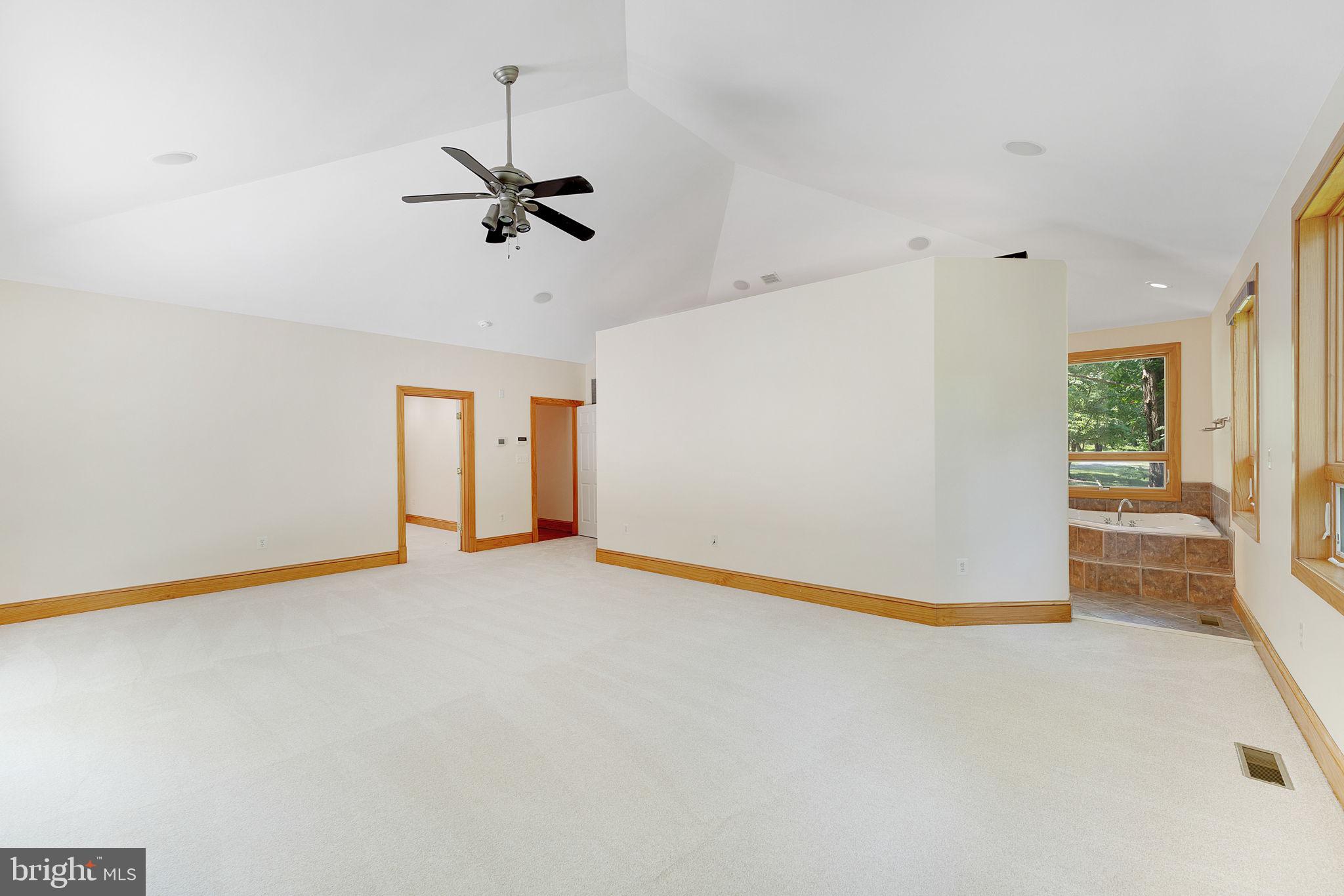 GOOSE CREEK FARMS - Residential