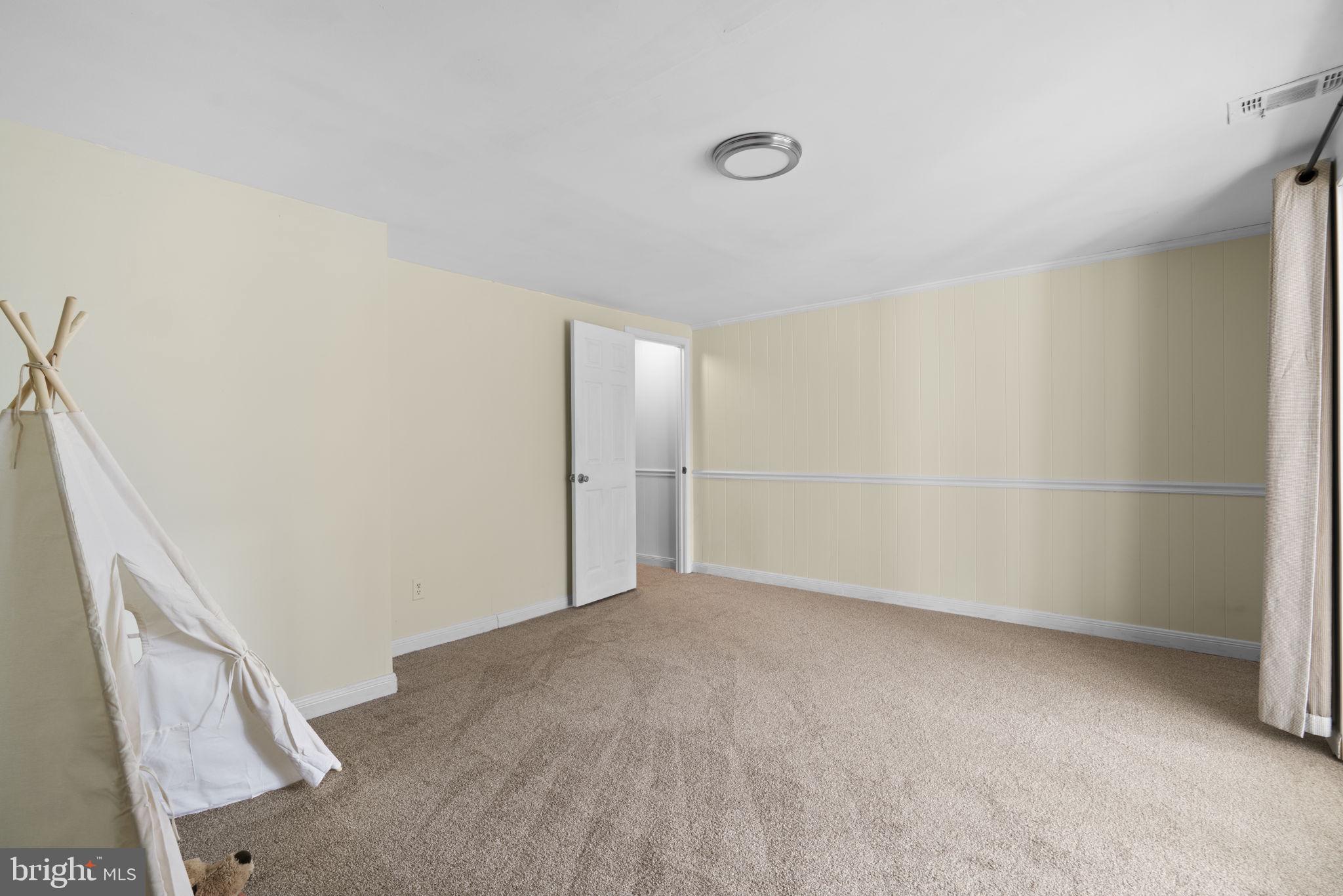 ARBUTUS - Residential