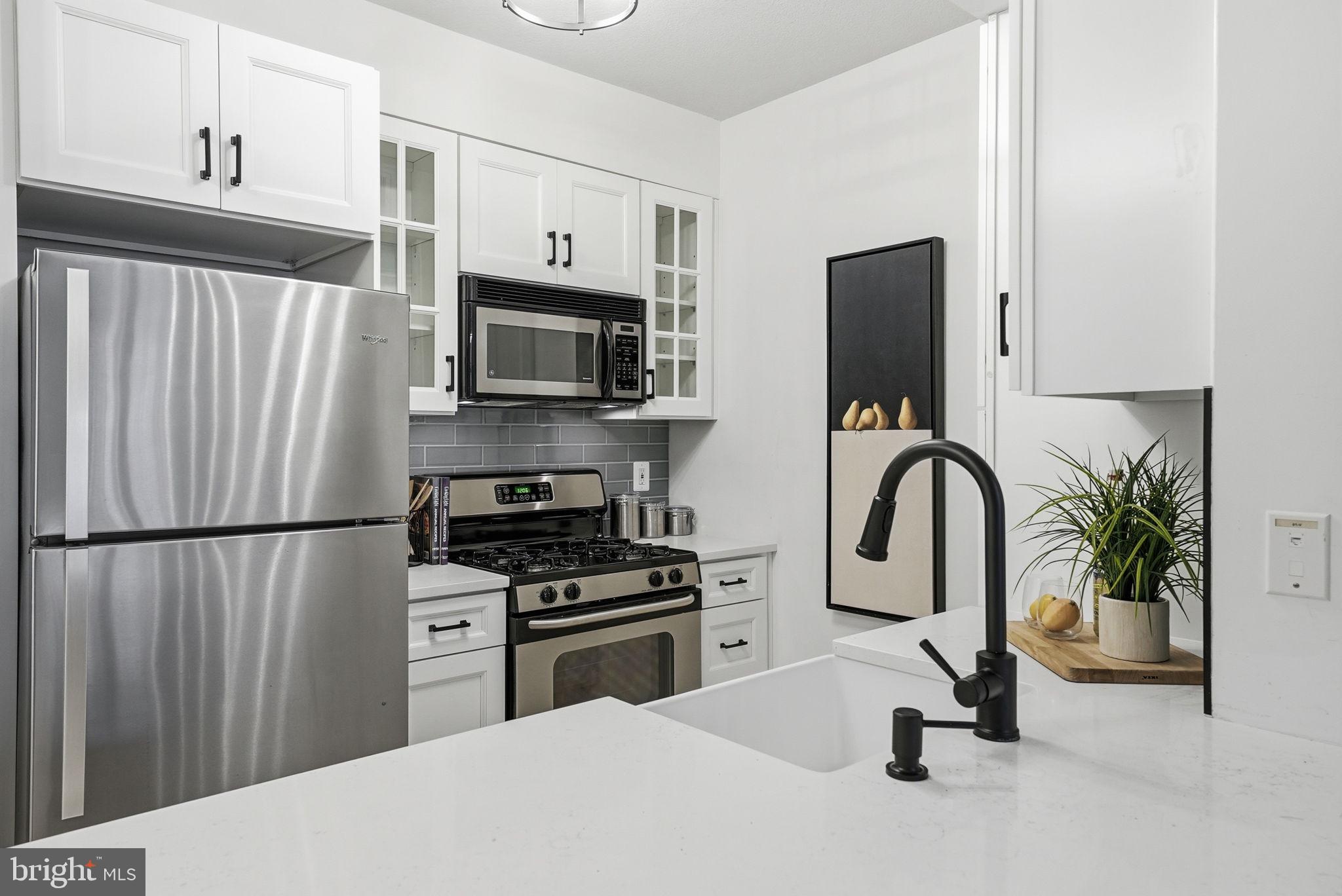 1021 N GARFIELD STREET 629