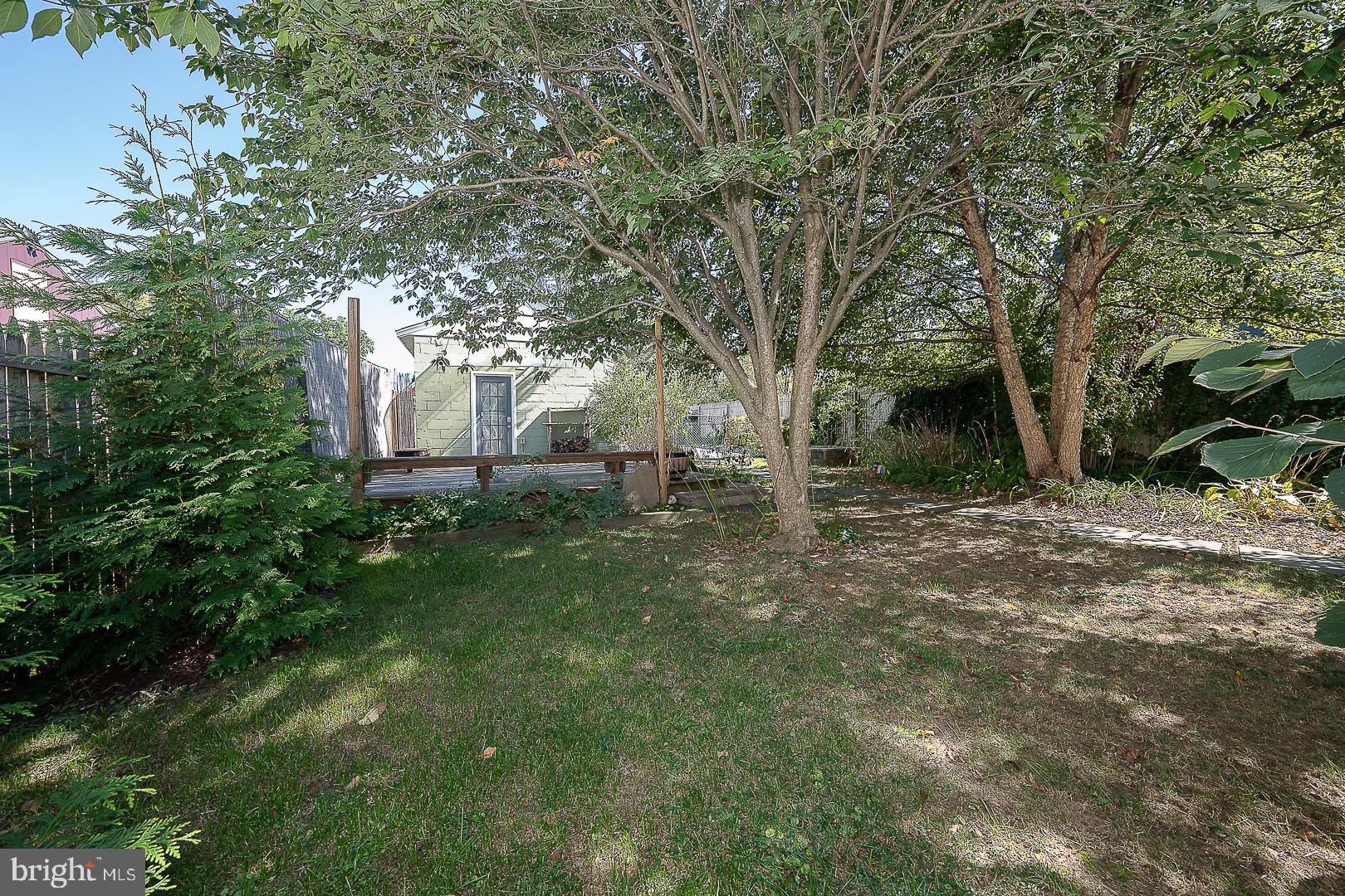 MEDIA - Residential Lease