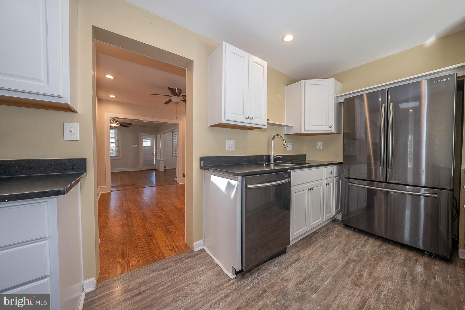 MEDIA - Residential Lease