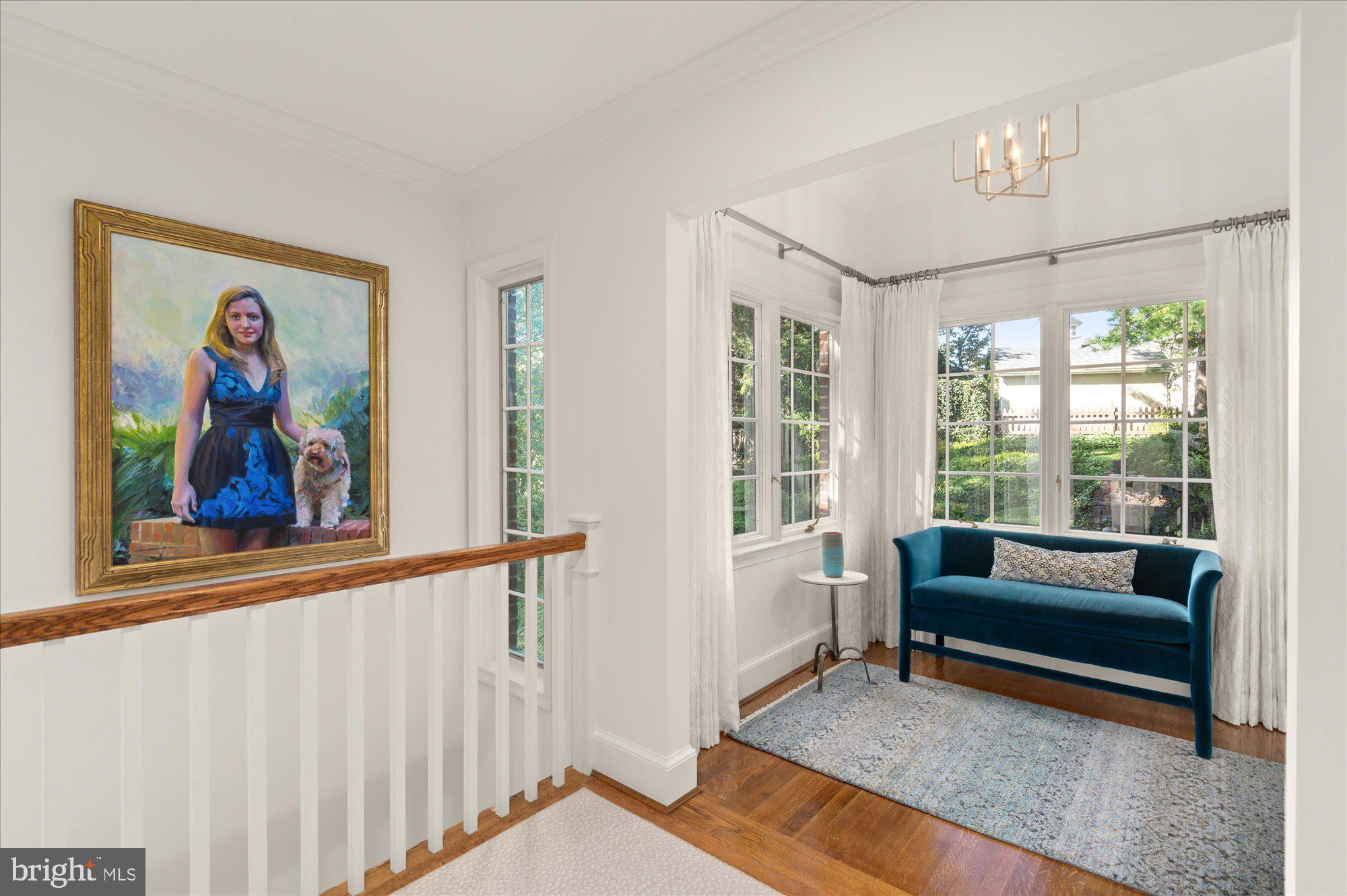 COUNTRY CLUB HILLS - Residential