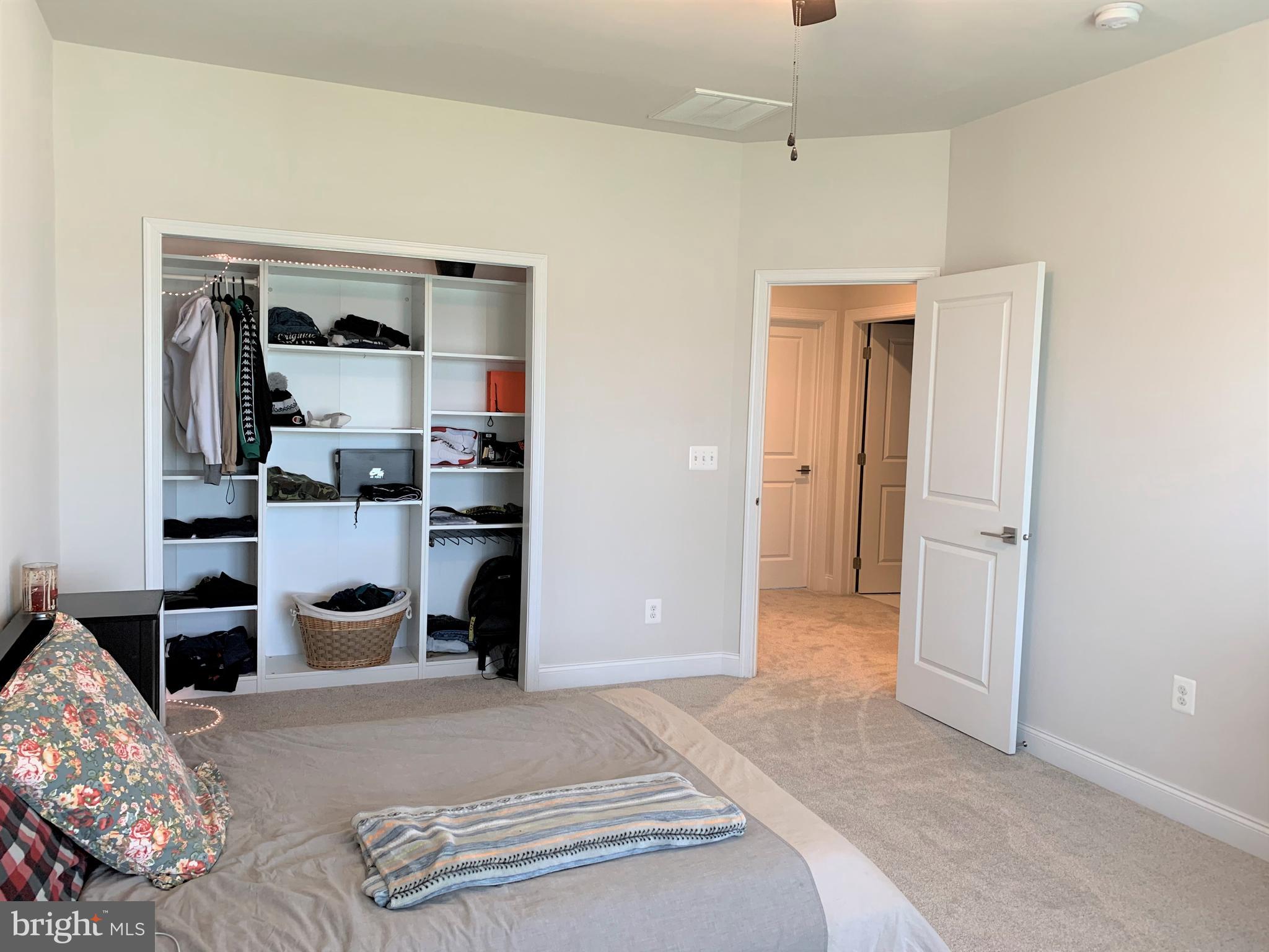 DOMINION VALLEY - Residential