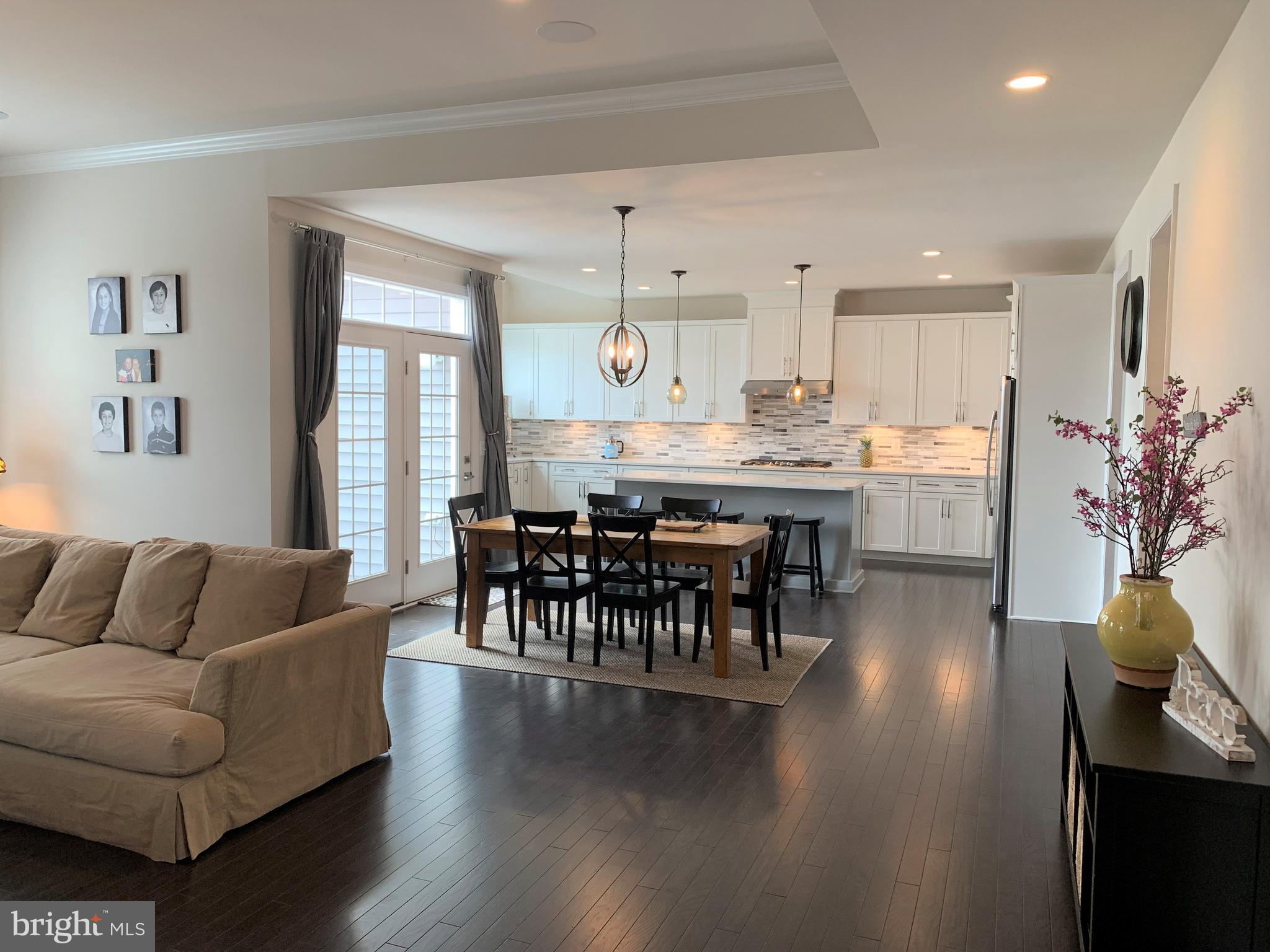 DOMINION VALLEY - Residential