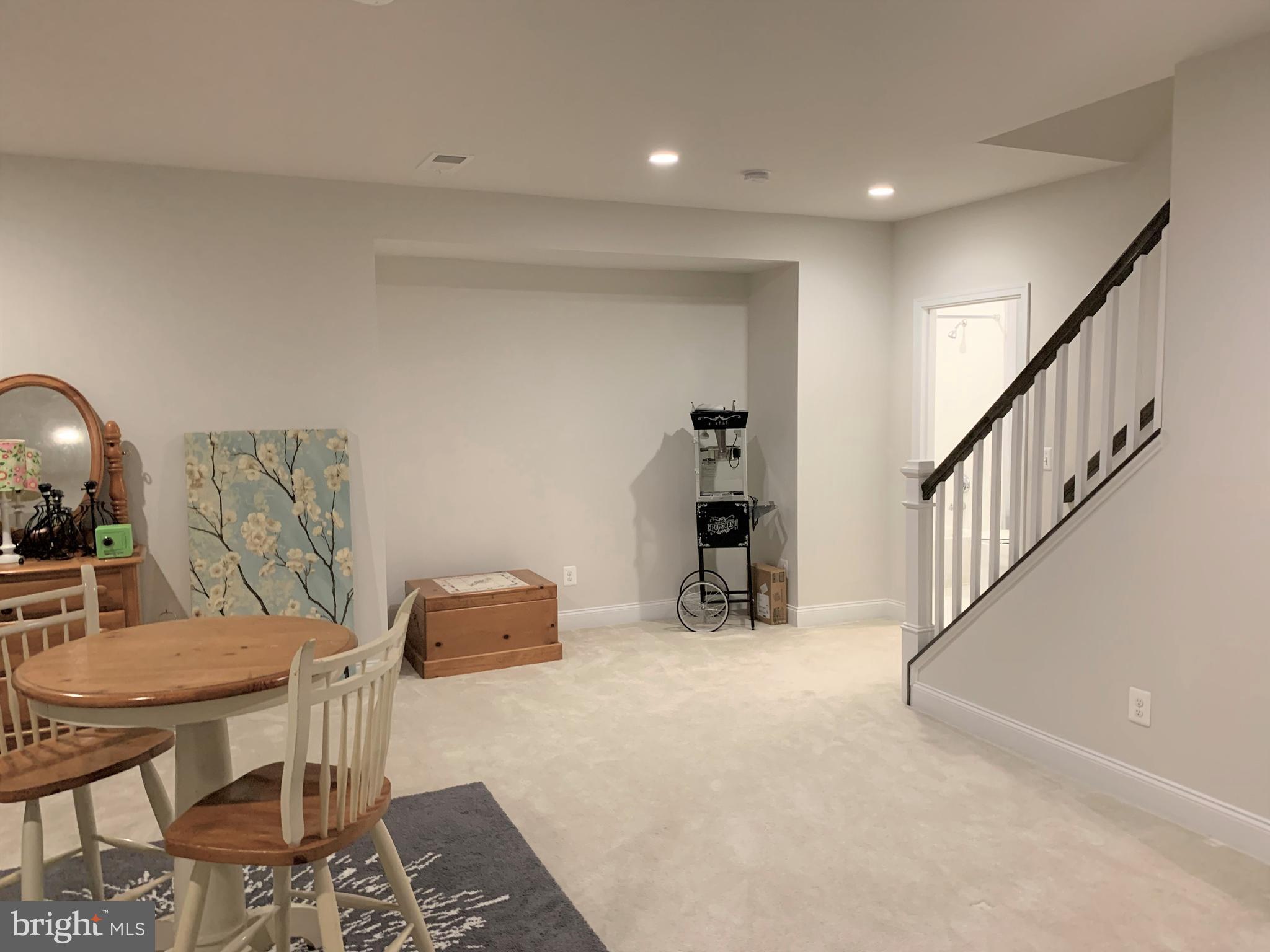 DOMINION VALLEY - Residential