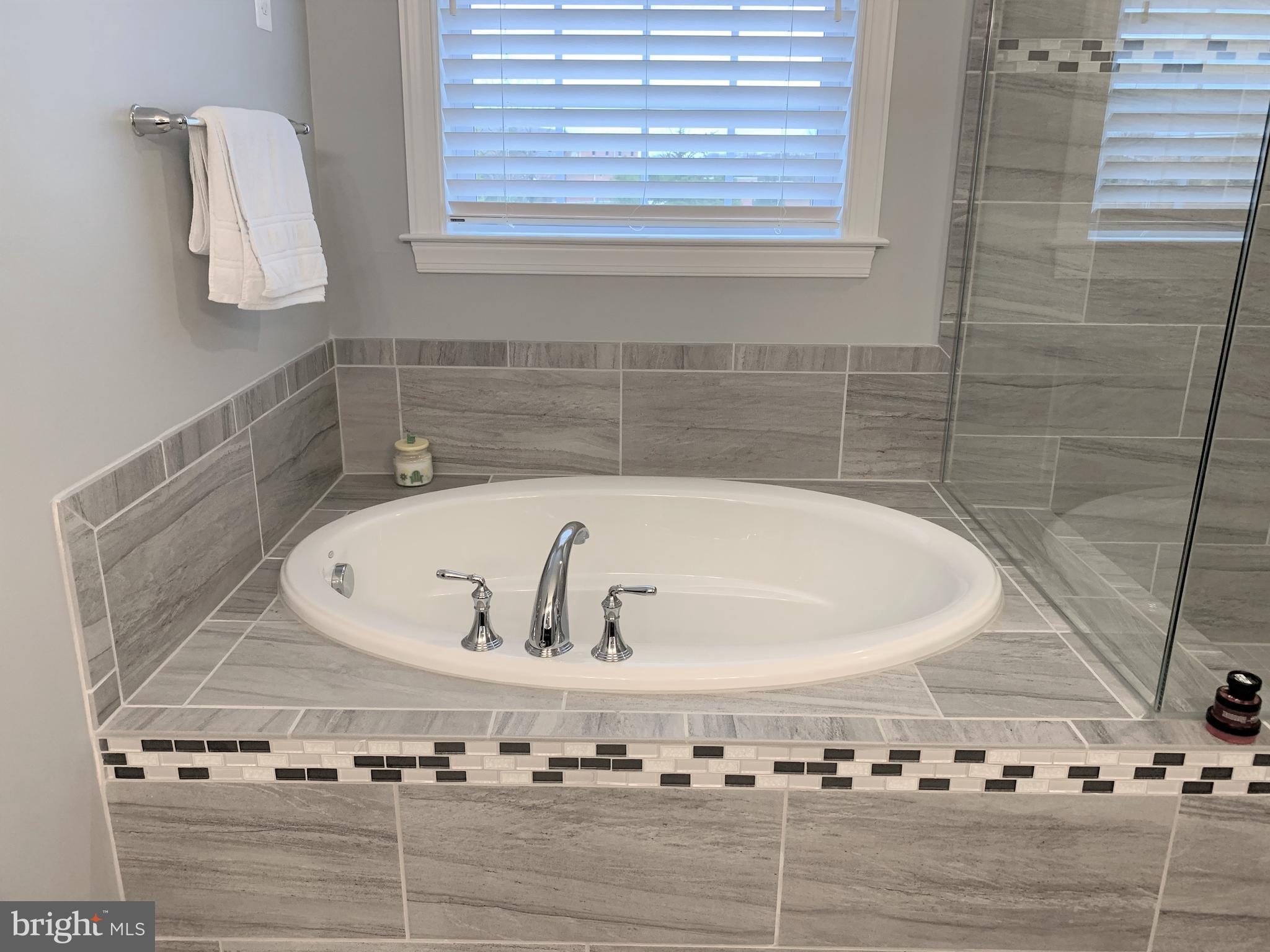 DOMINION VALLEY - Residential