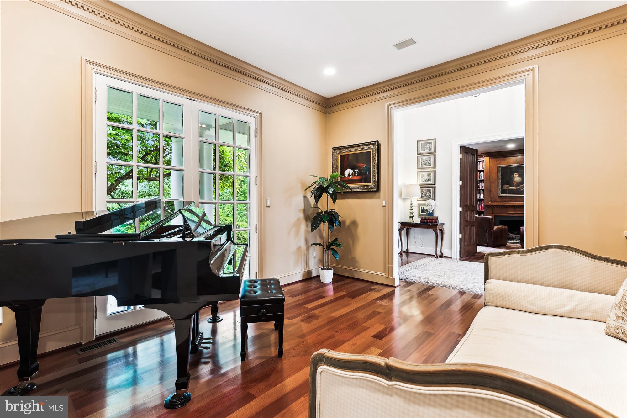 OAKTON - Residential