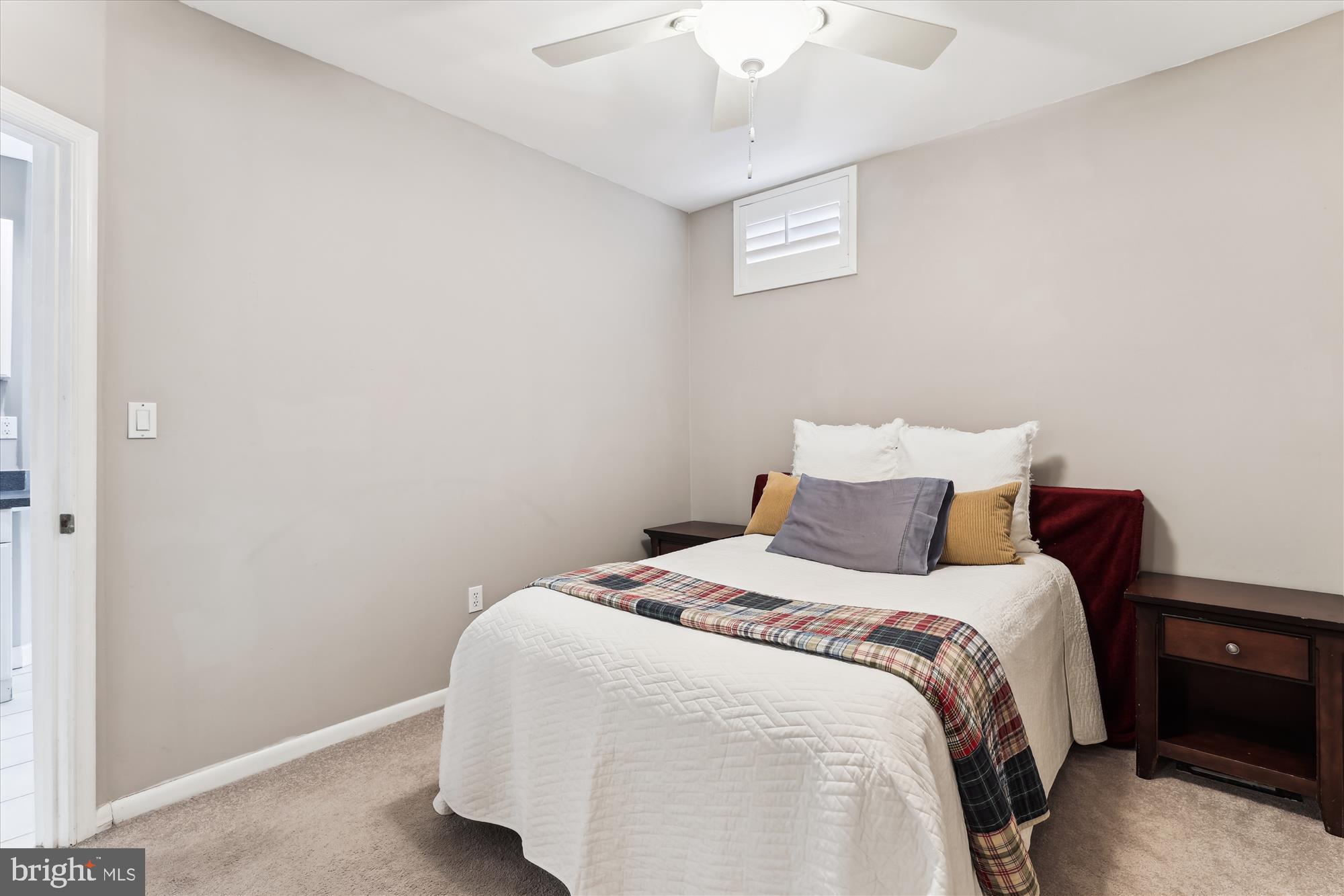 OAKTON - Residential