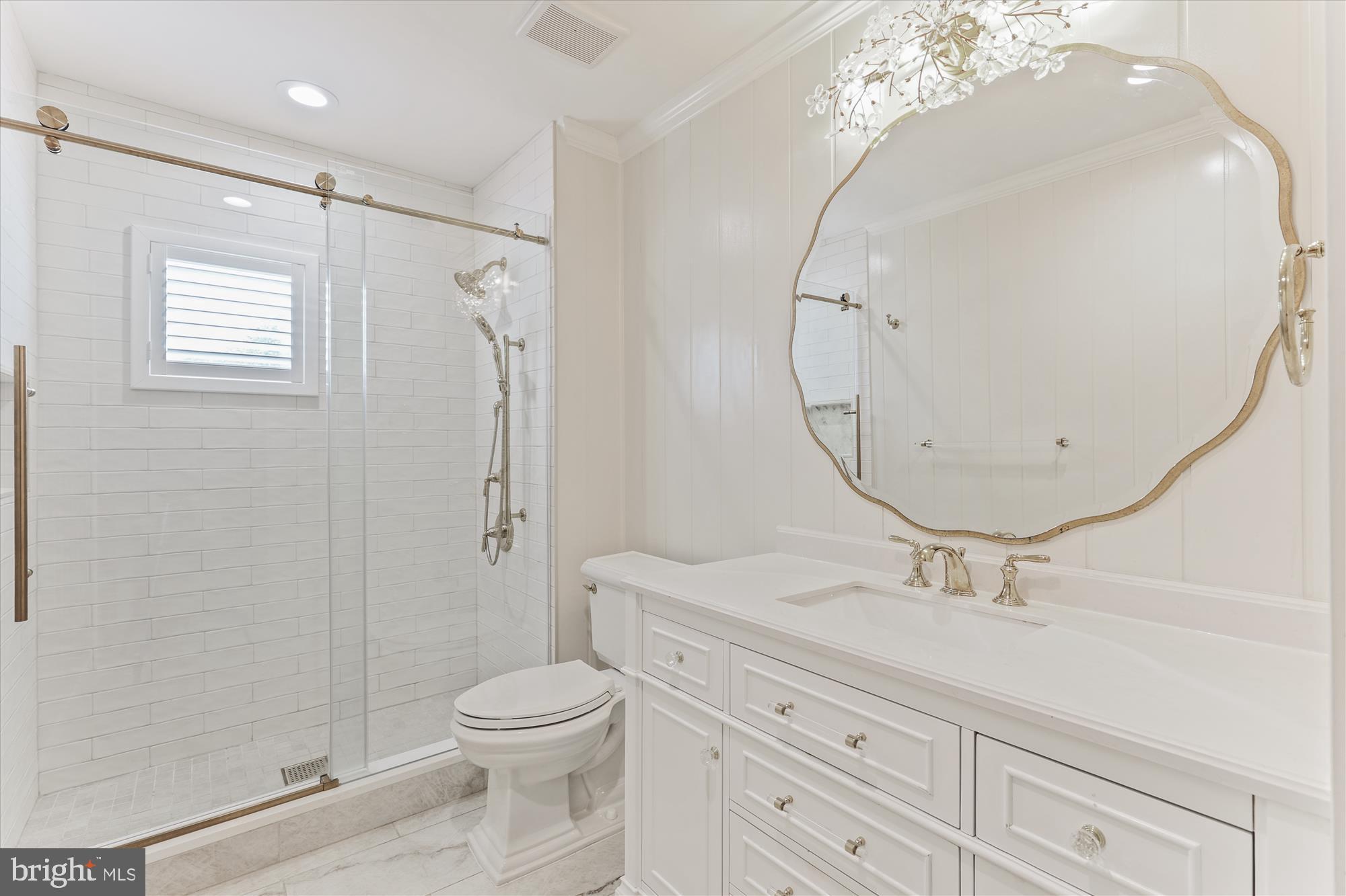 OAKTON - Residential