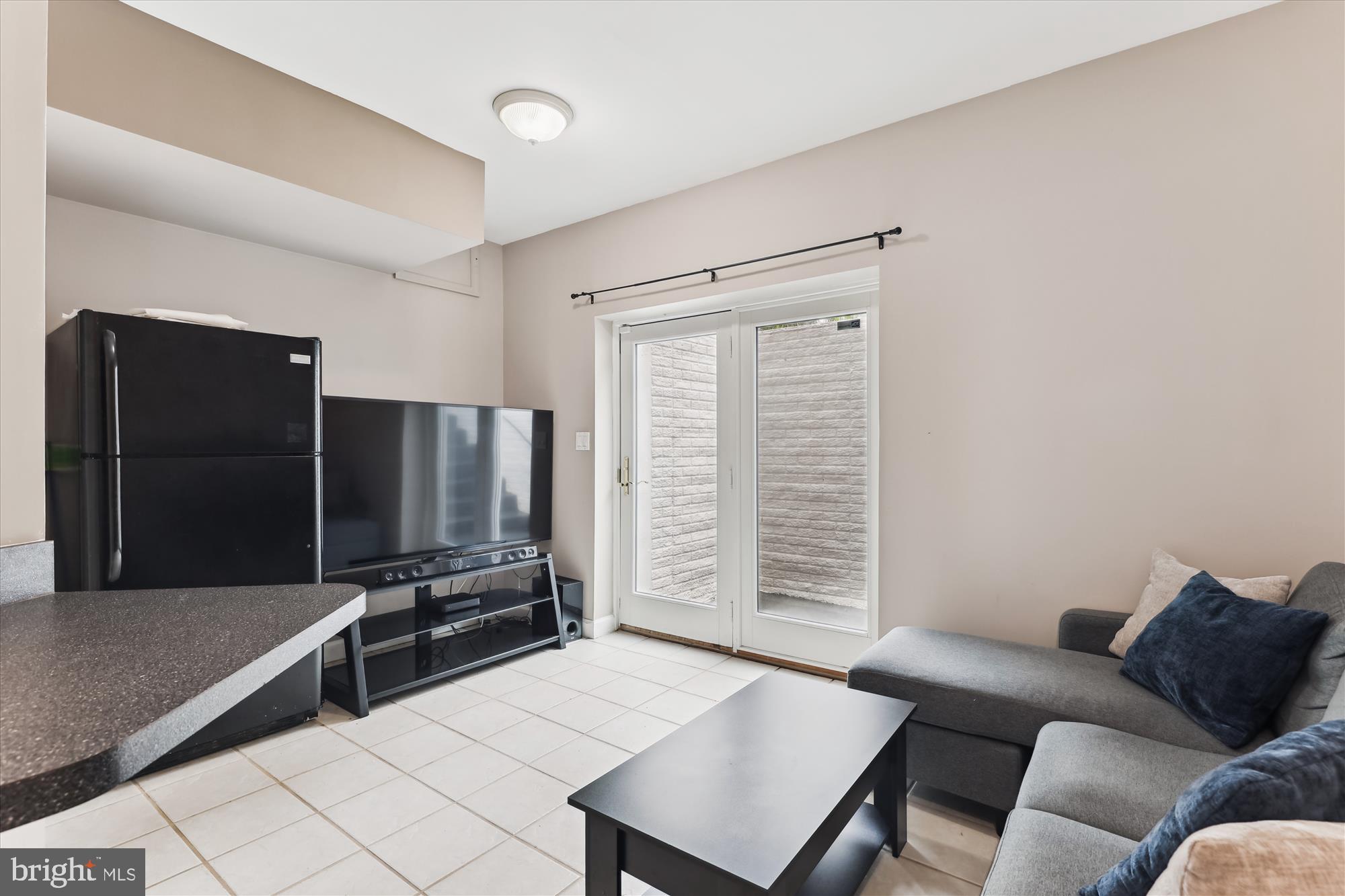 OAKTON - Residential