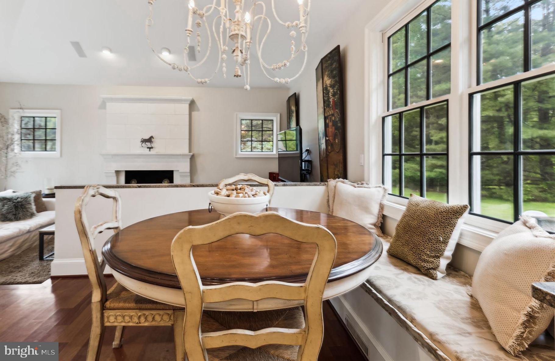 OAKTON - Residential