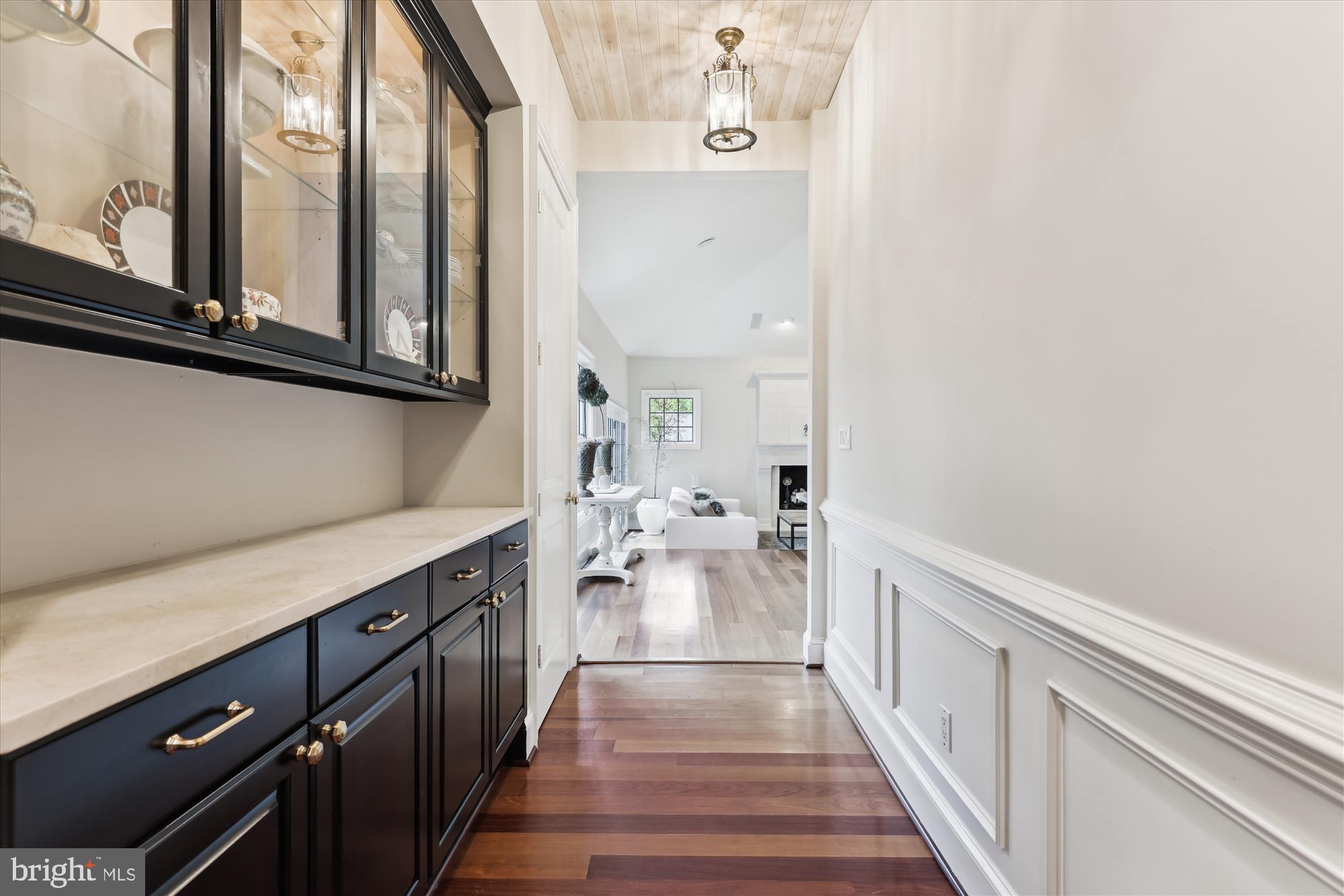 OAKTON - Residential