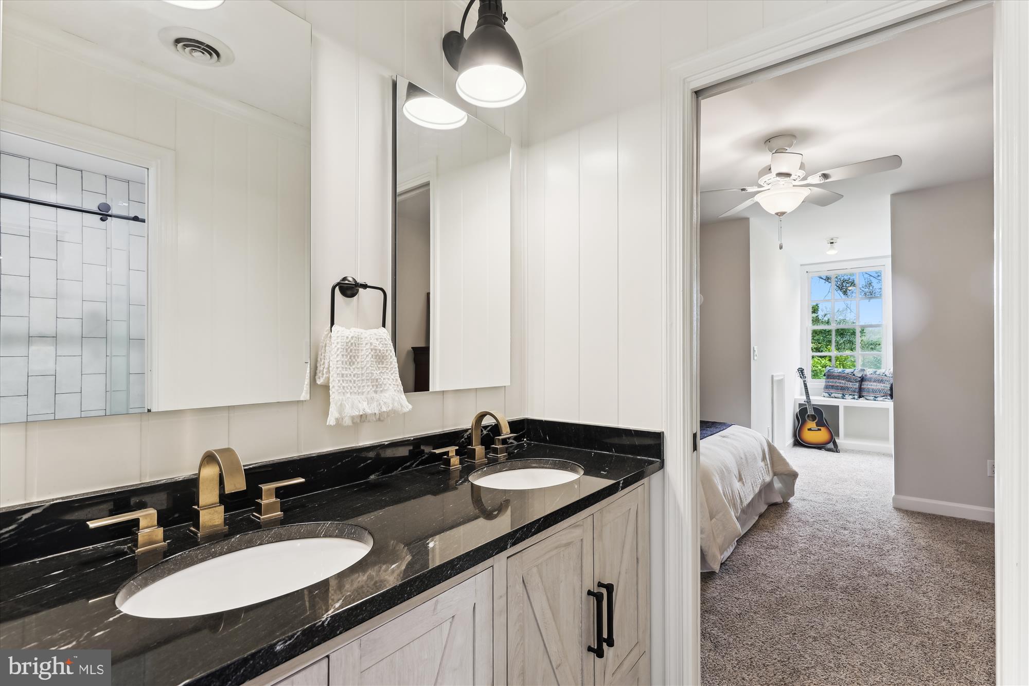 OAKTON - Residential