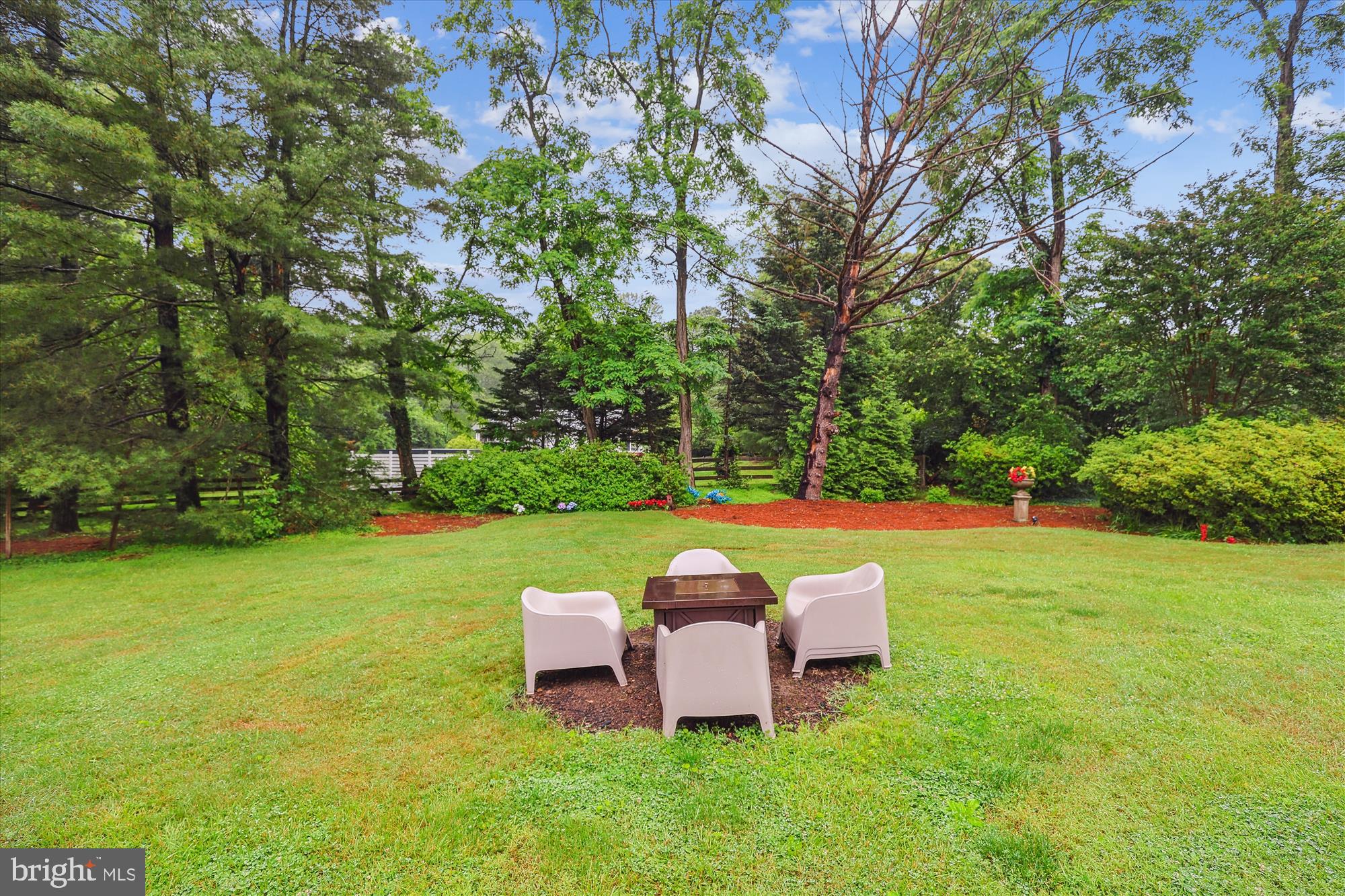 OAKTON - Residential