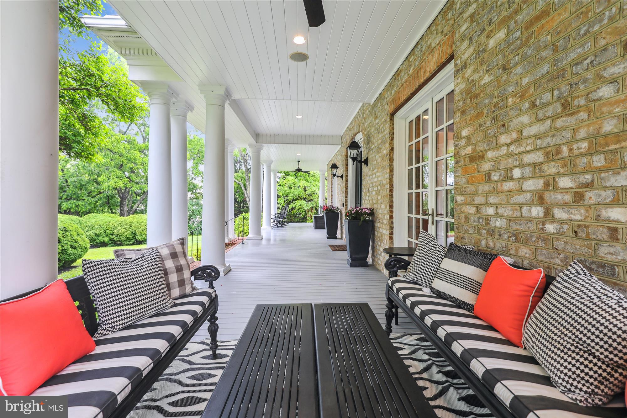 OAKTON - Residential