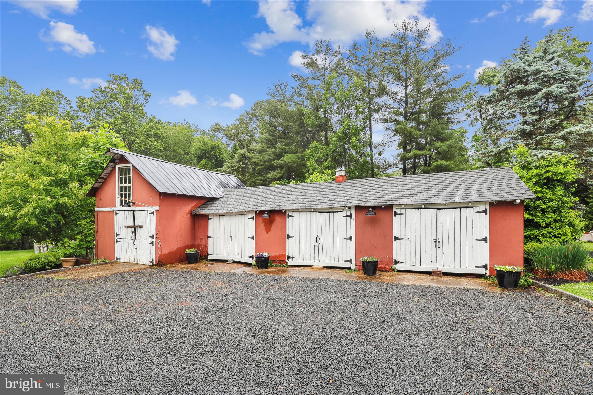 OAKTON - Residential