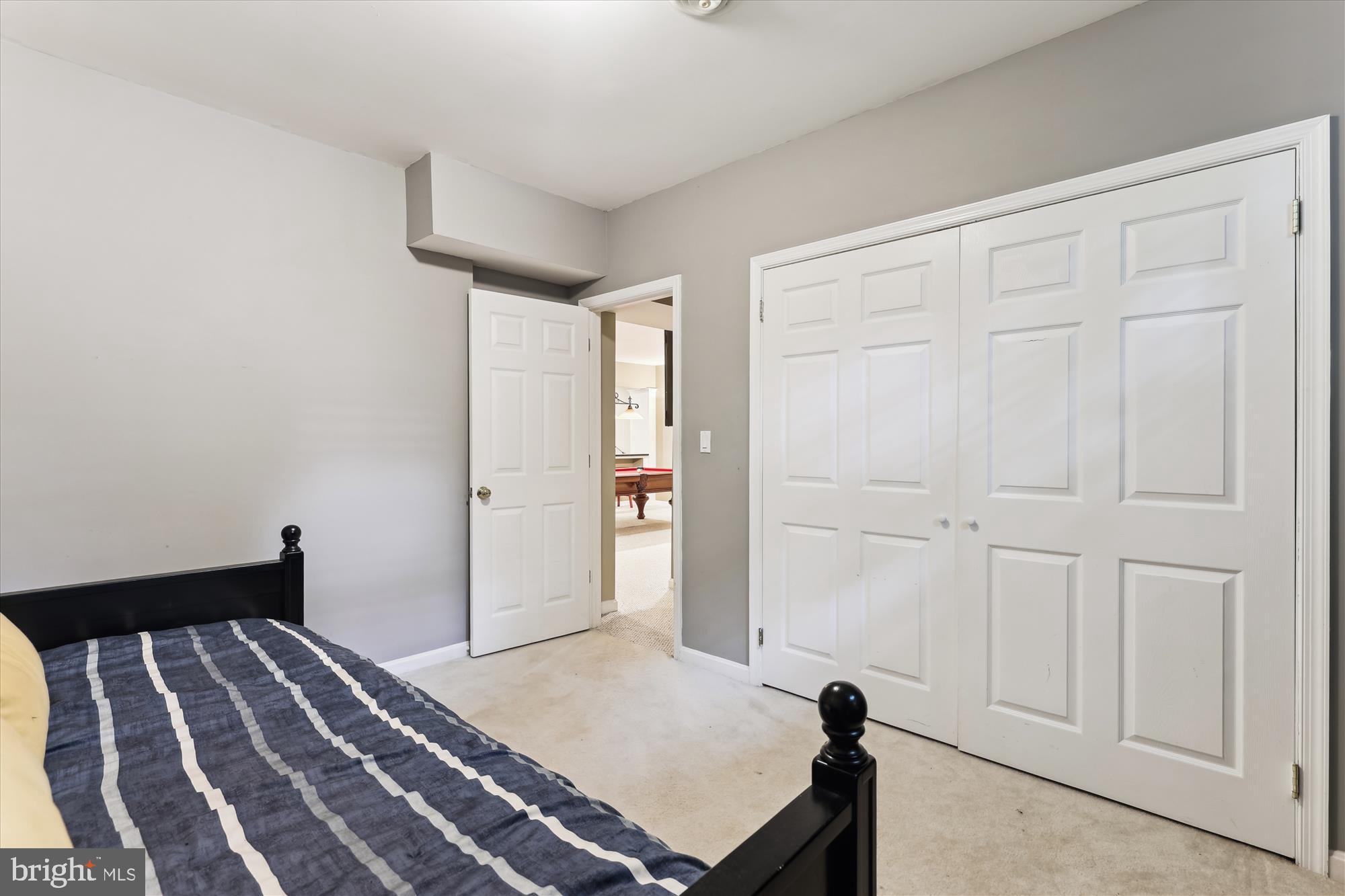 OAKTON - Residential