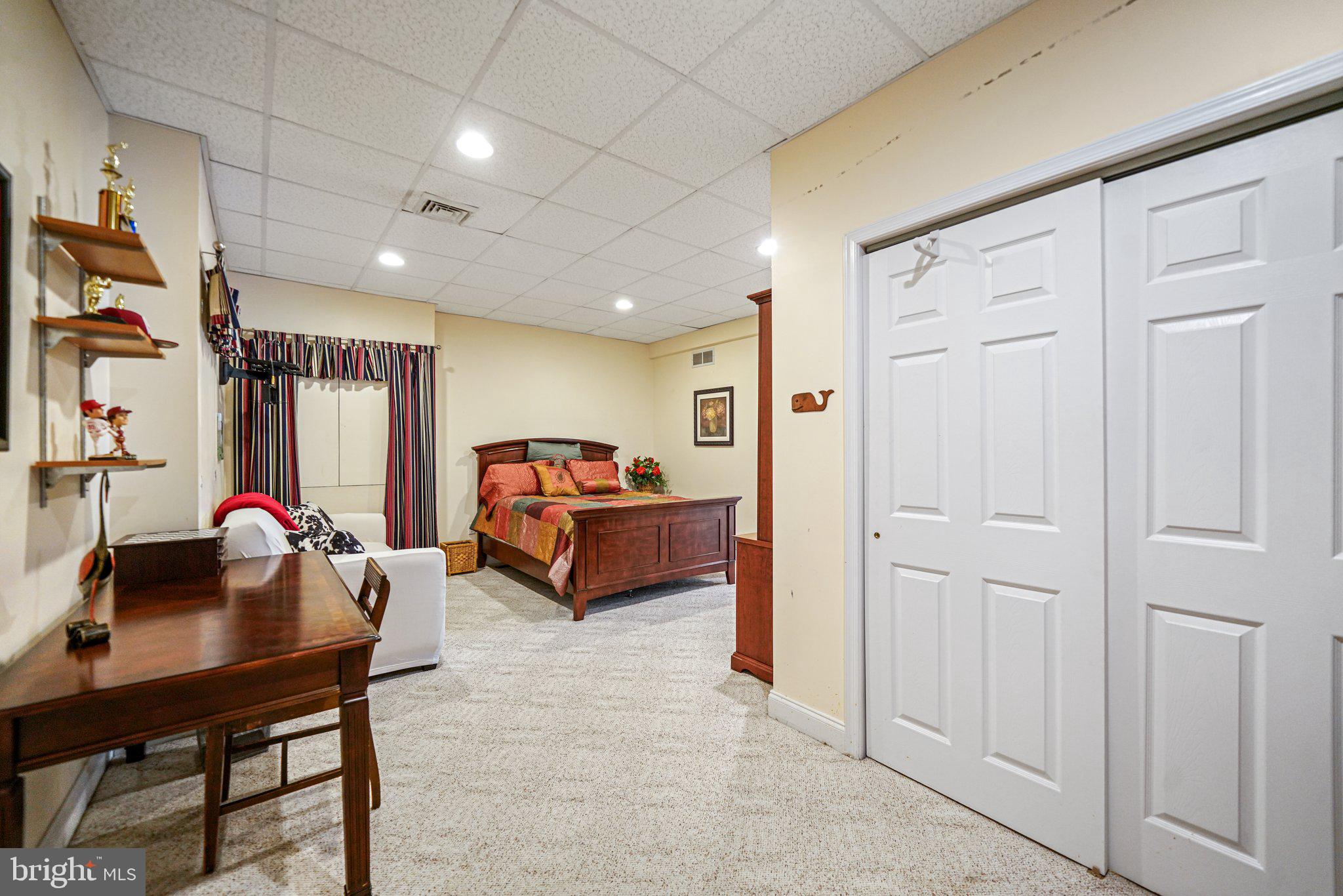 WYCKFIELD - Residential