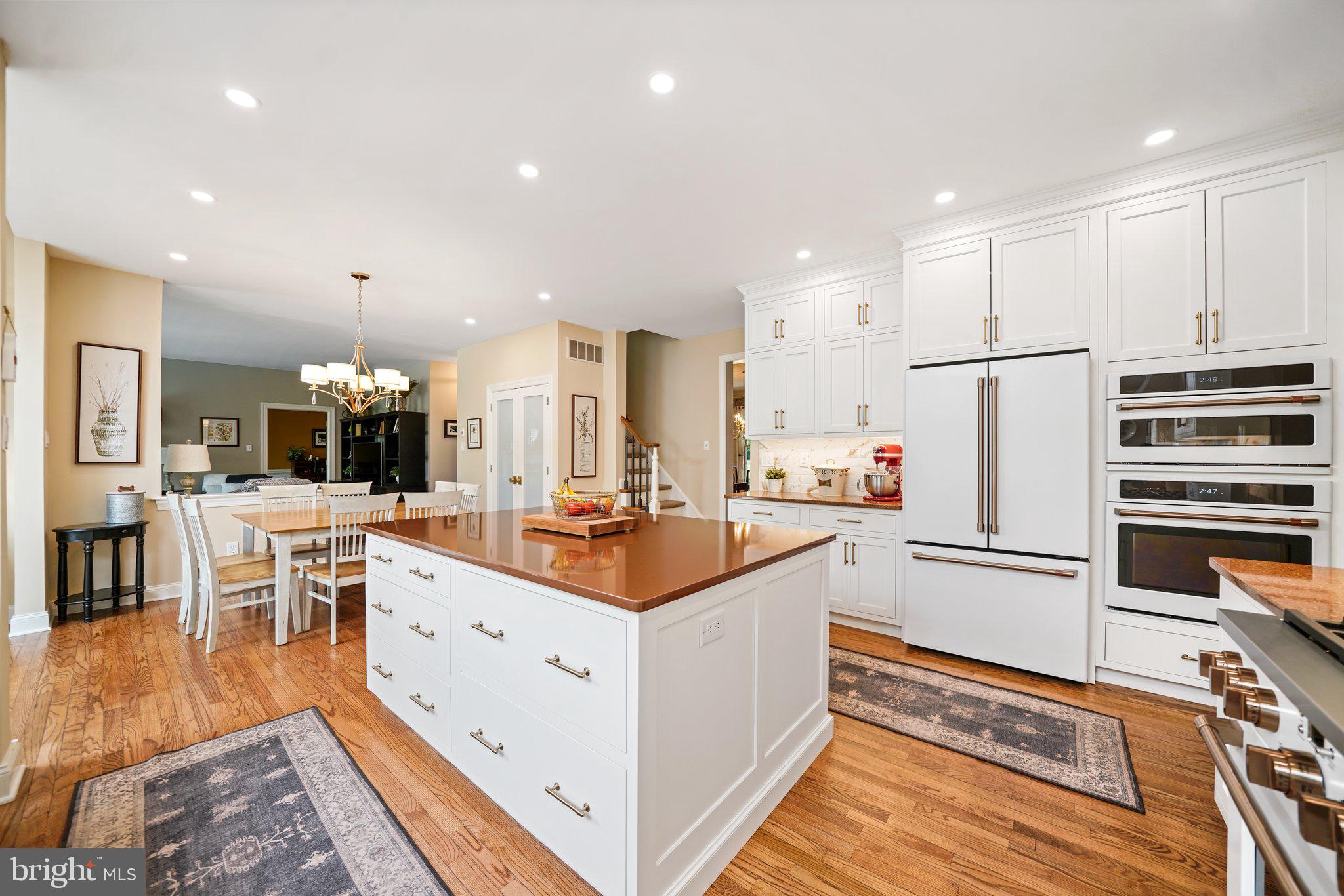 WYCKFIELD - Residential