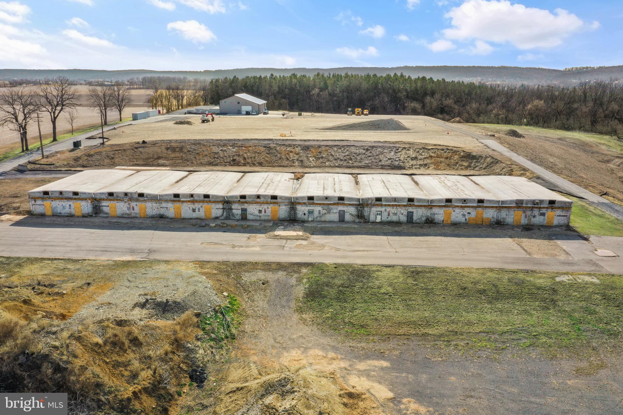 1300 MAIDENCREEK ROAD