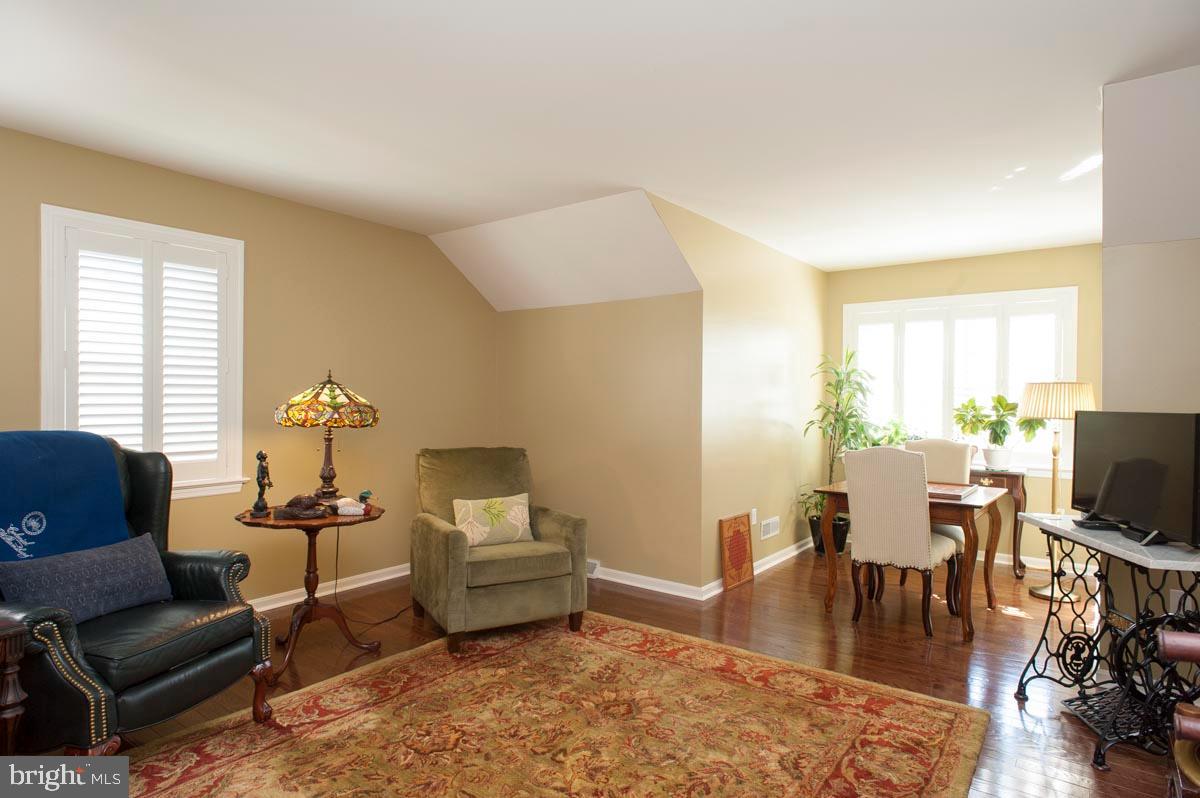 WILLOW BEND FARM - Residential