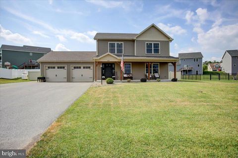 2027 JELENA ROAD SHIPPENSBURG PA 17257