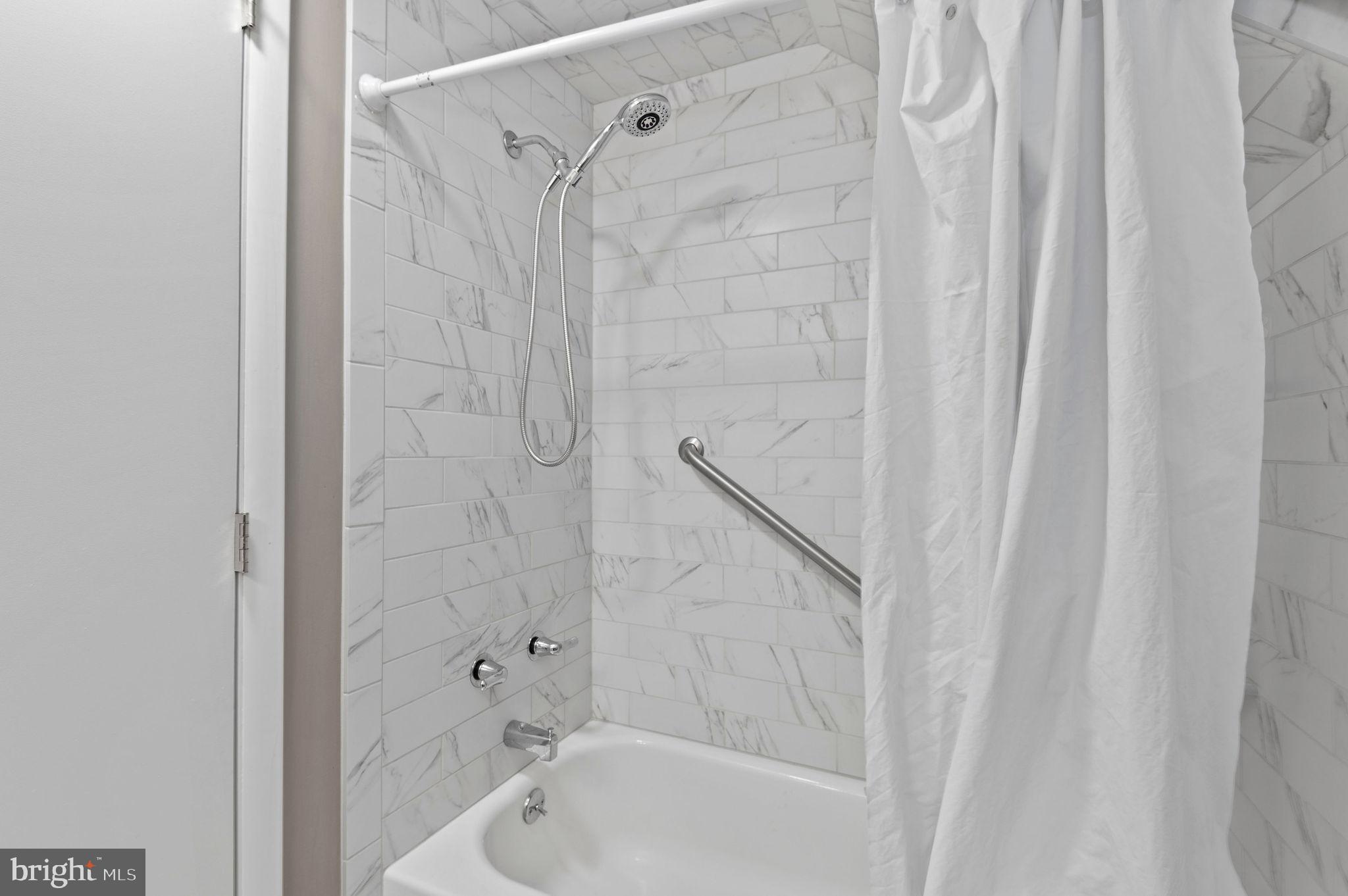 ROBINWOOD FARM - Residential