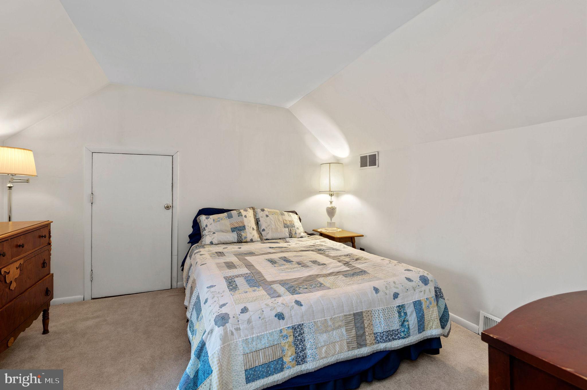 ROBINWOOD FARM - Residential