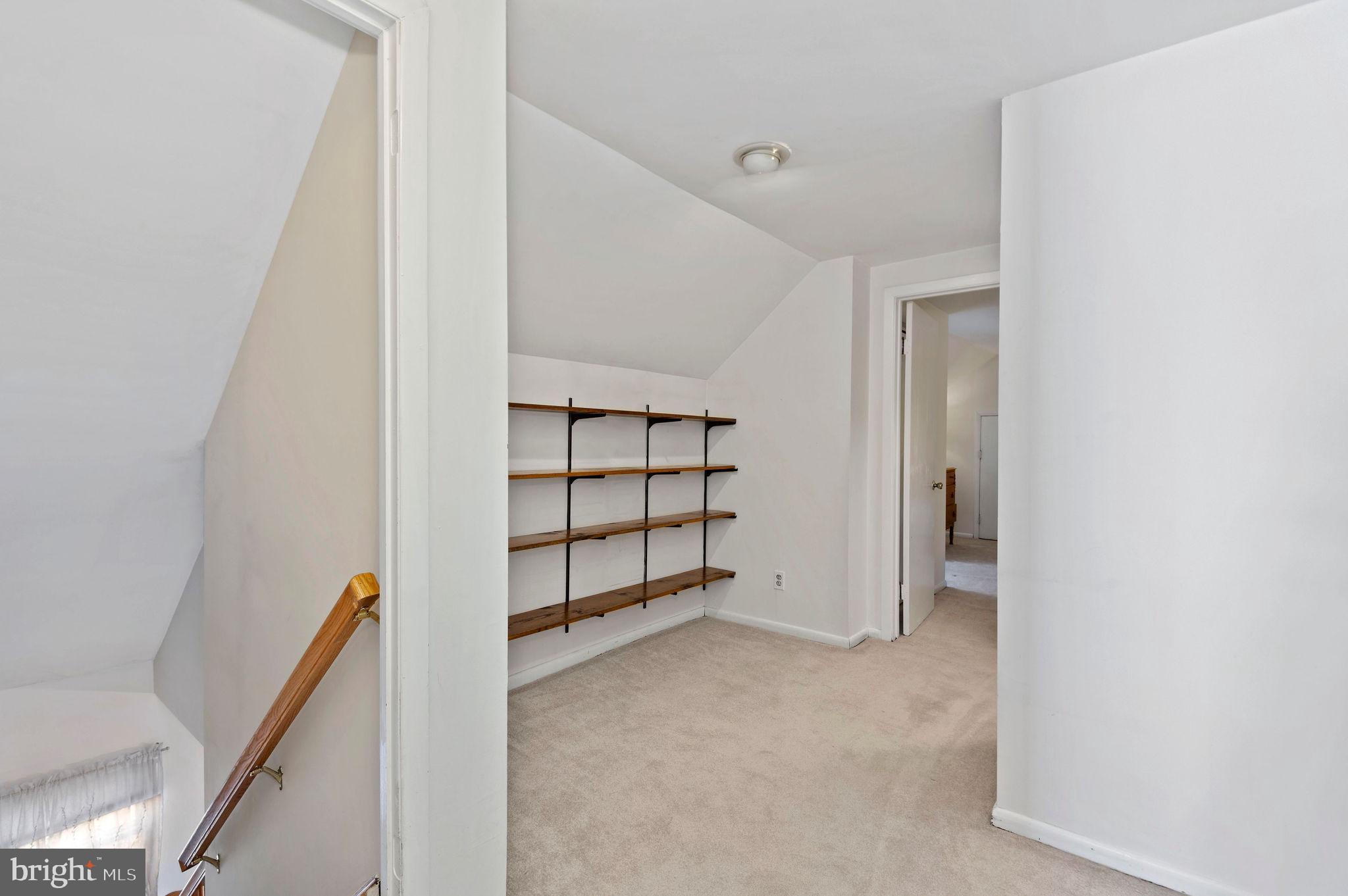 ROBINWOOD FARM - Residential