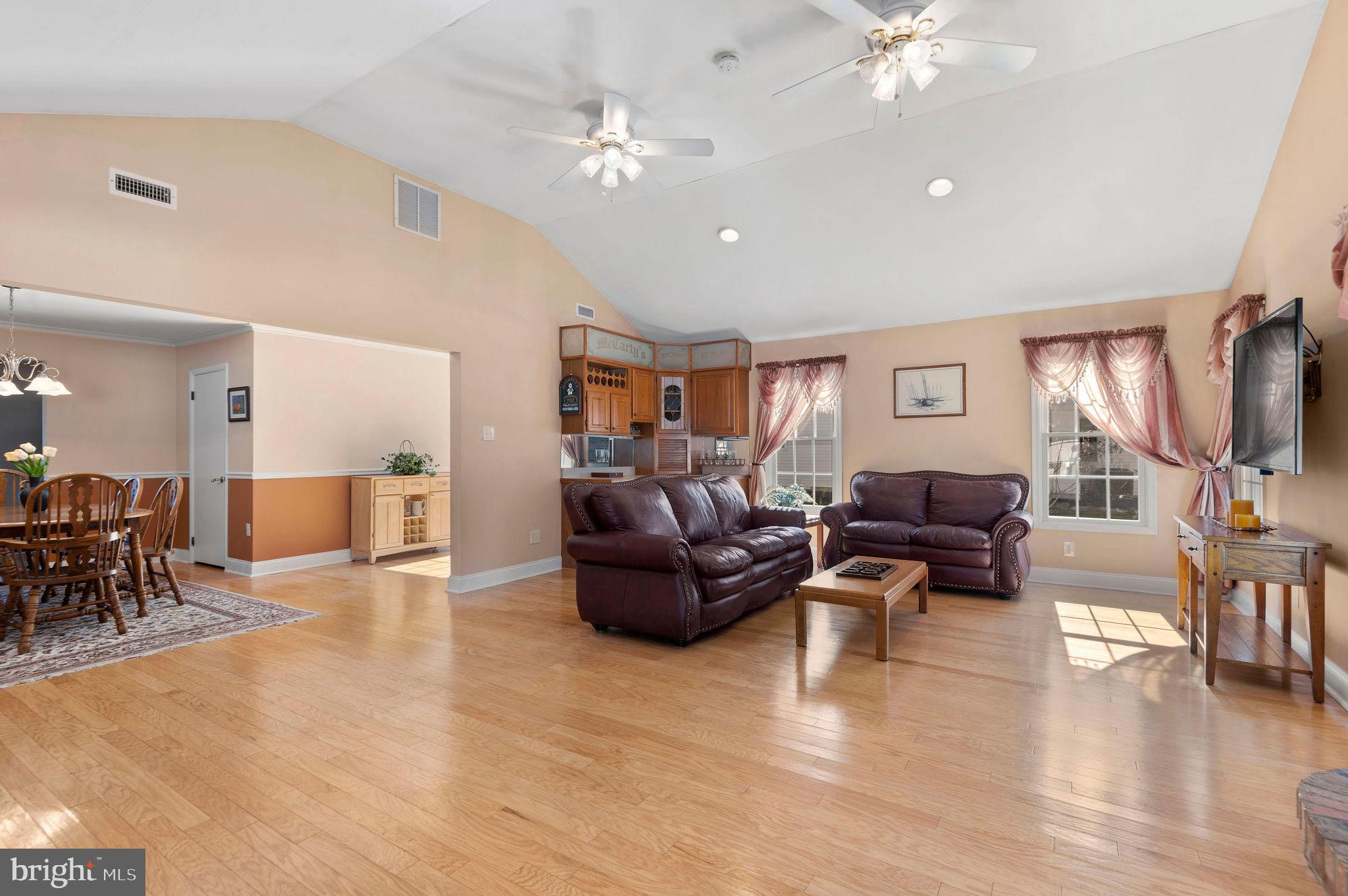 ROBINWOOD FARM - Residential