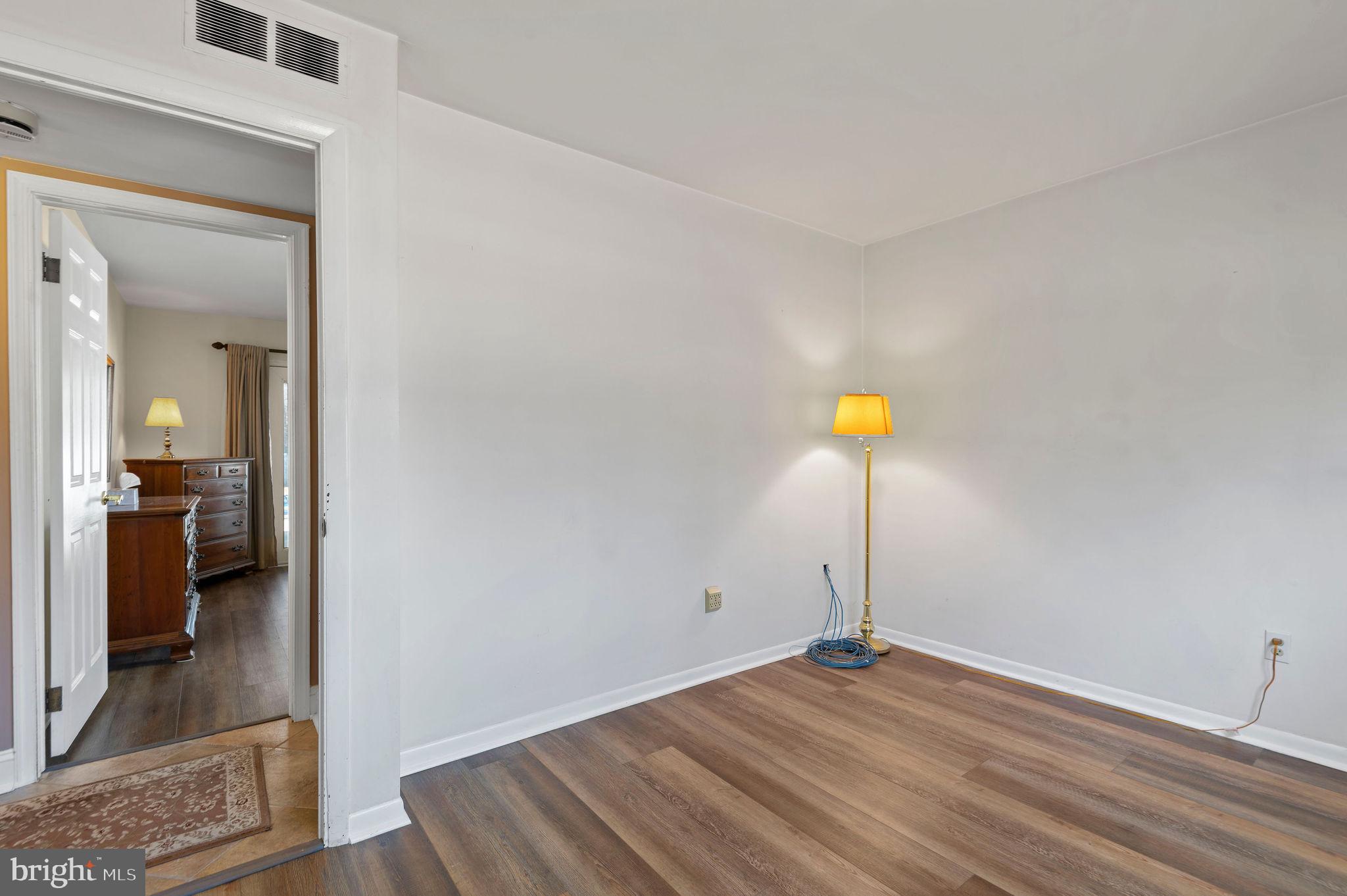 ROBINWOOD FARM - Residential