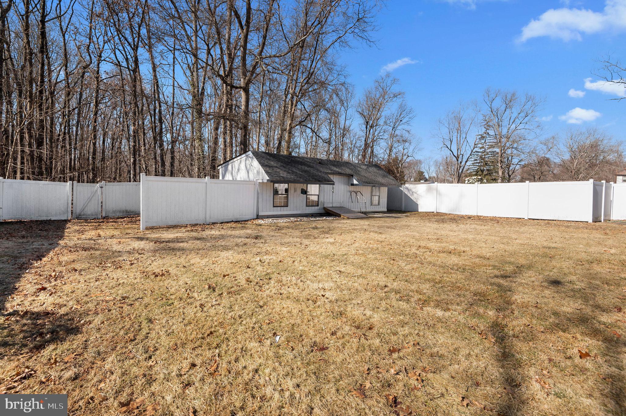 ROBINWOOD FARM - Residential